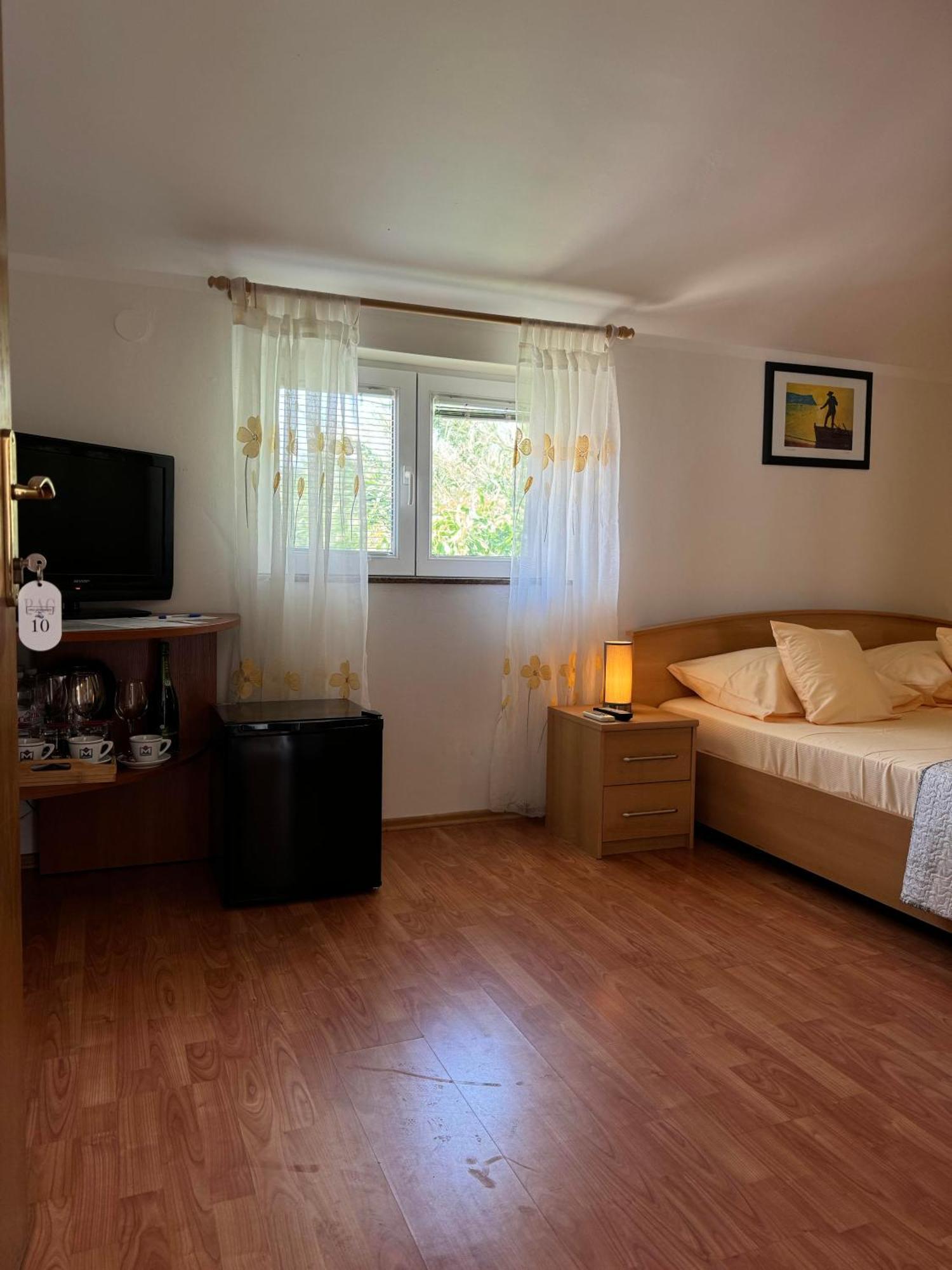 Triple Room with Terrace