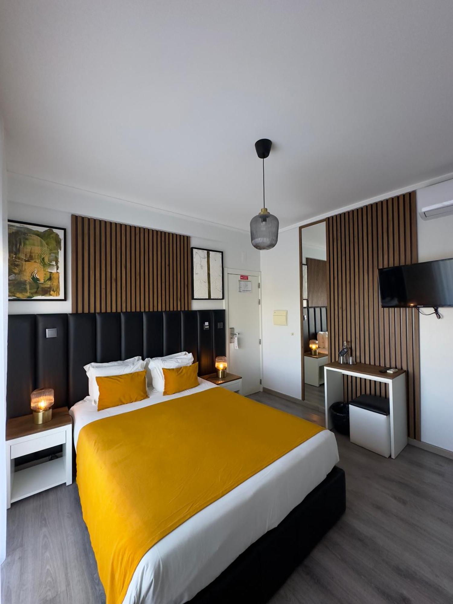 Double Room,1578402191:JPEG