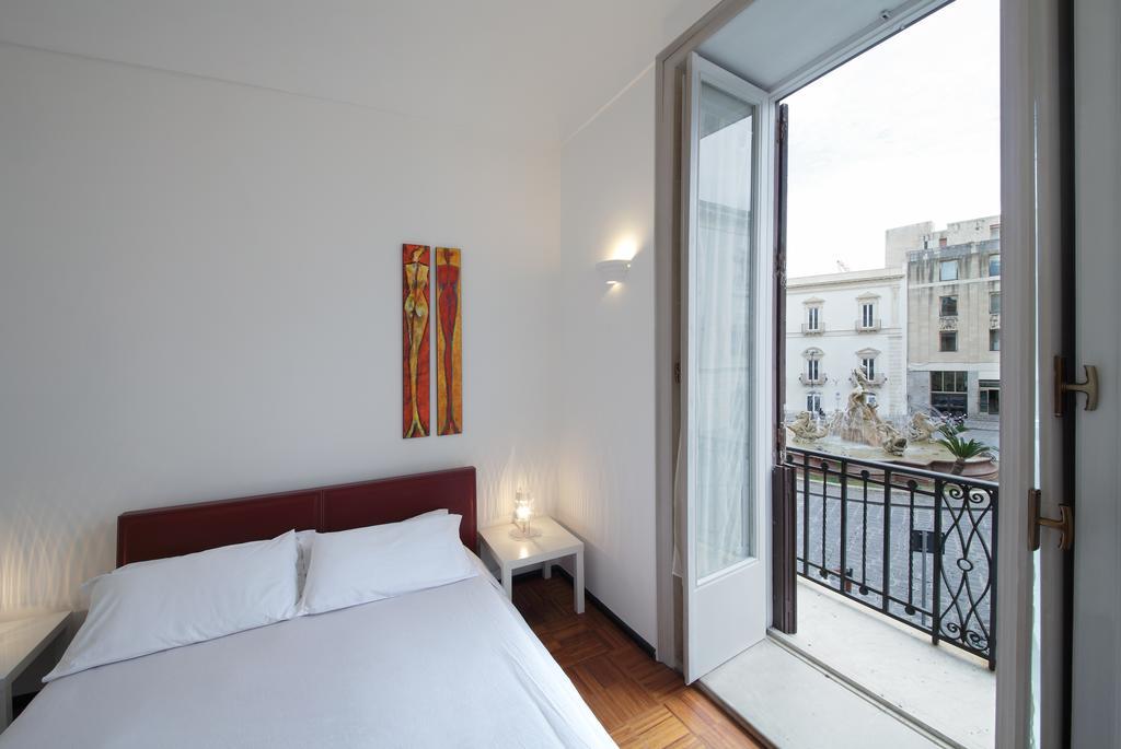 King Room with Square View