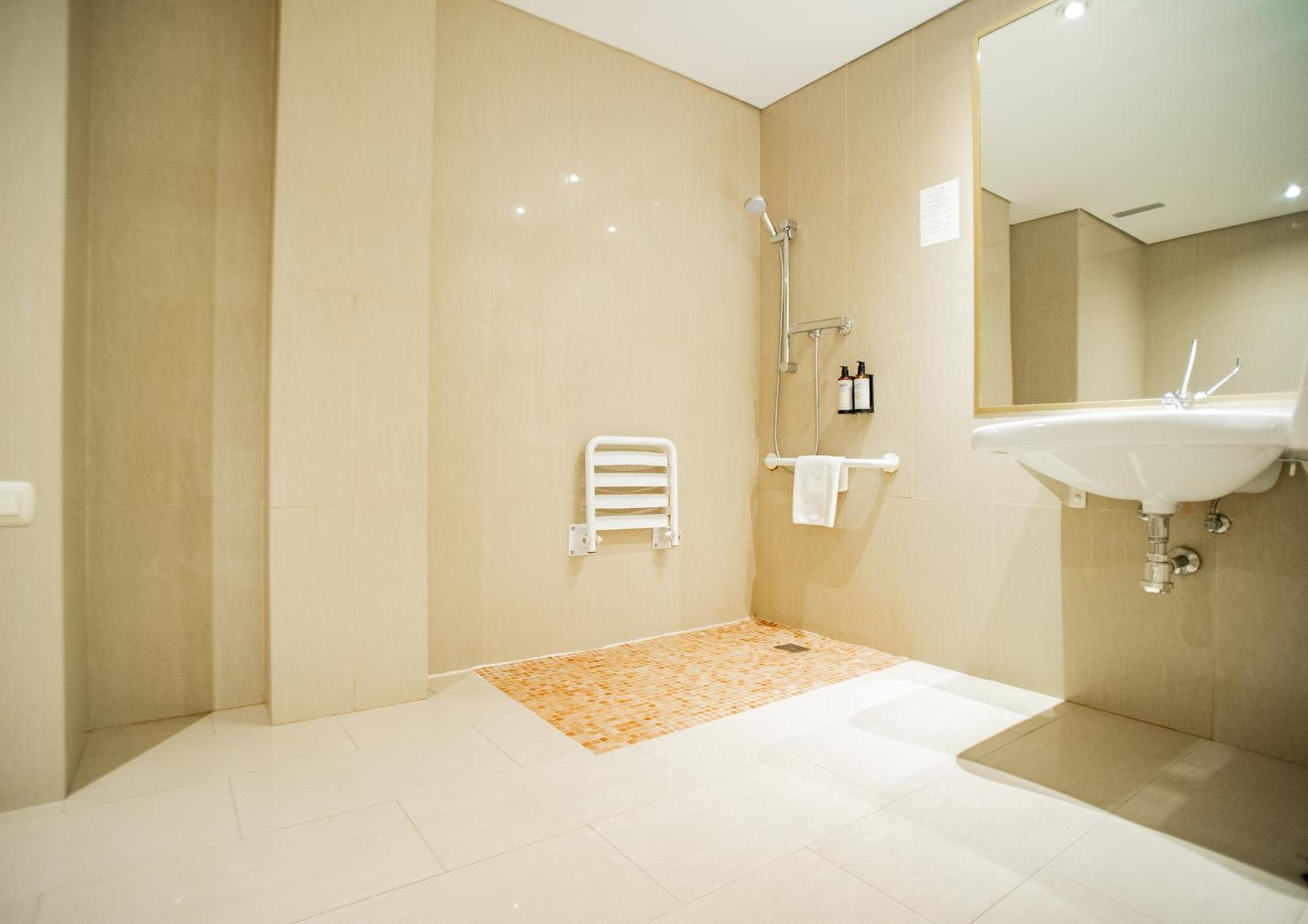 Double Room - Disability Access