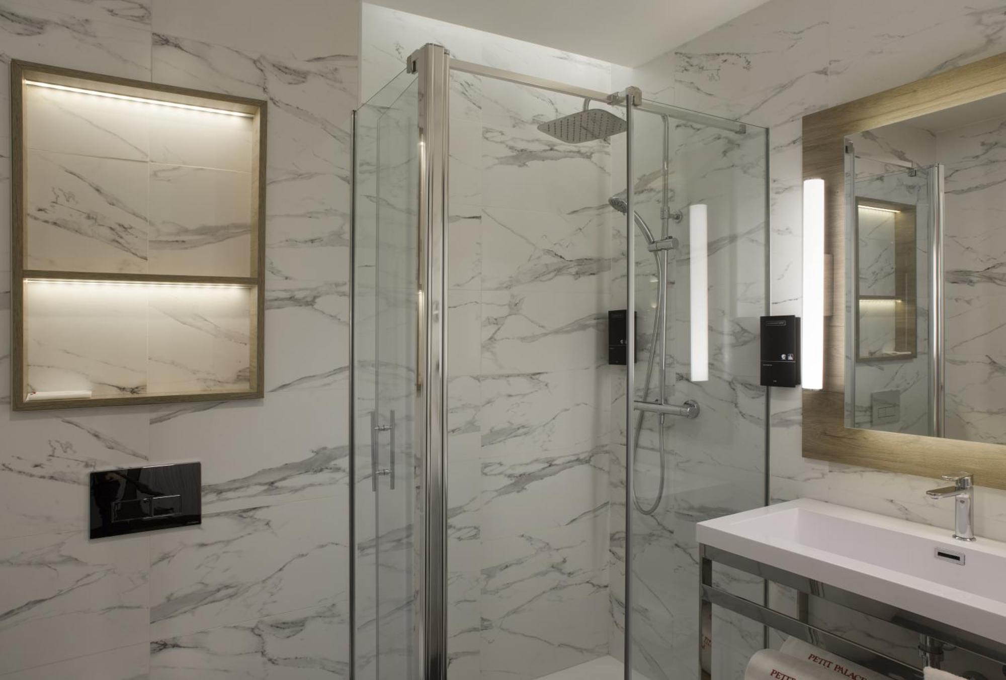 Quadruple Room,1657136786:JPEG