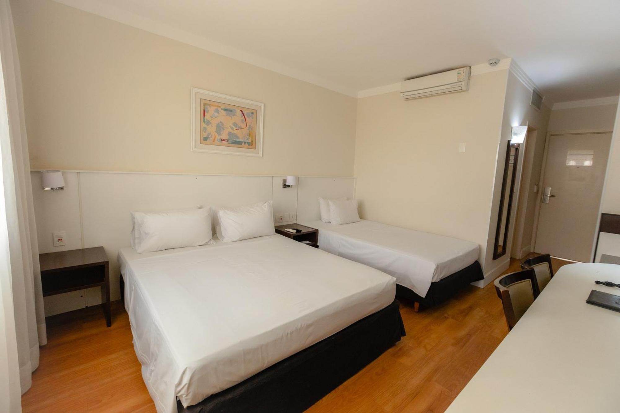 Superior Room With Queen Bed,1580164910:JPEG