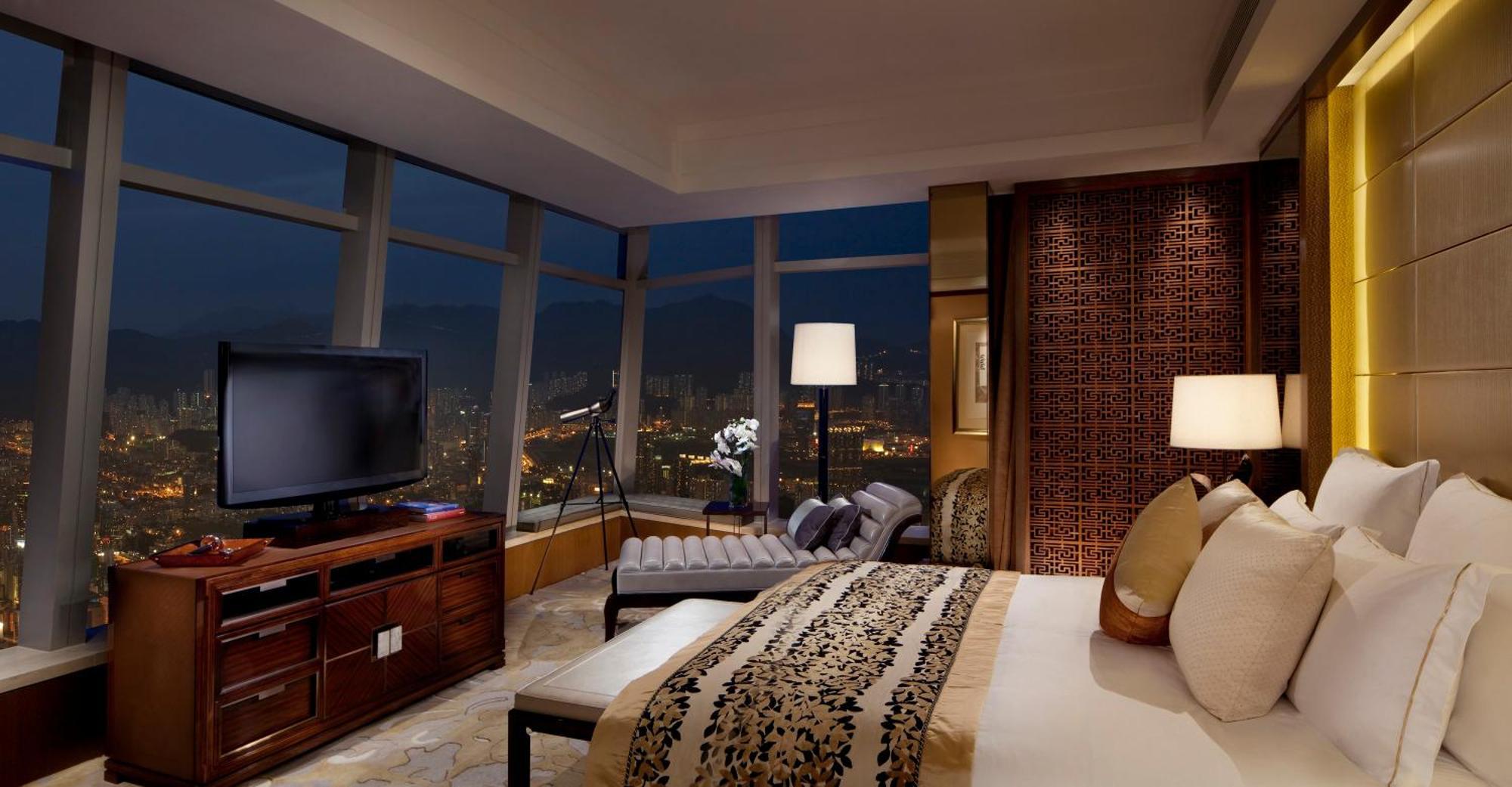 Premier Executive Süit - Kral Boy Yataklı + Club Lounge Erişimi