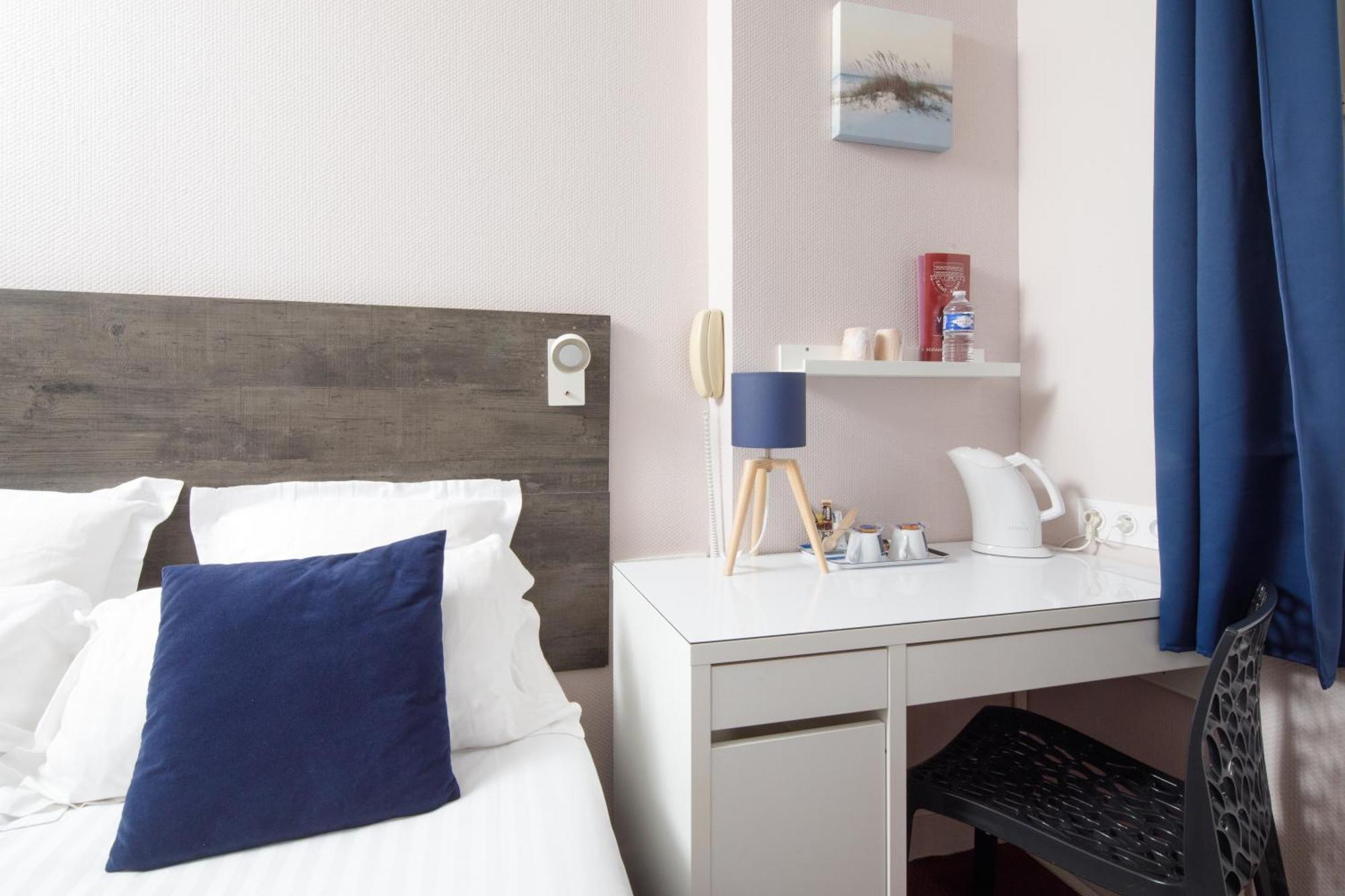 Standard Double Room with Sea View