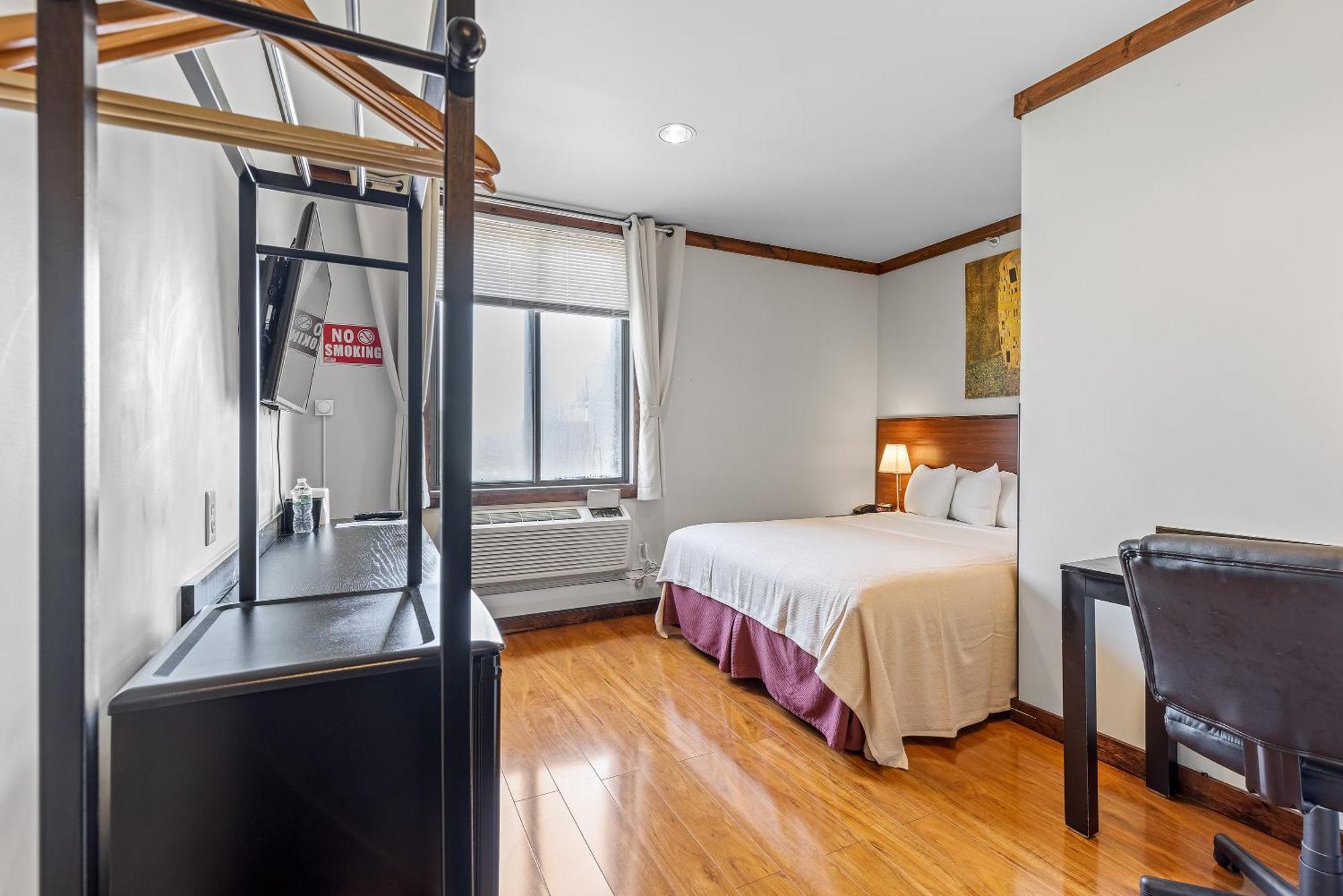 Habitación adaptada para personas con movilidad reducida - Cama grande