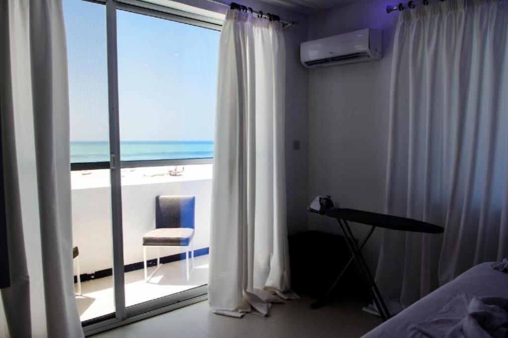 Deluxe Double Room with Balcony and Sea View