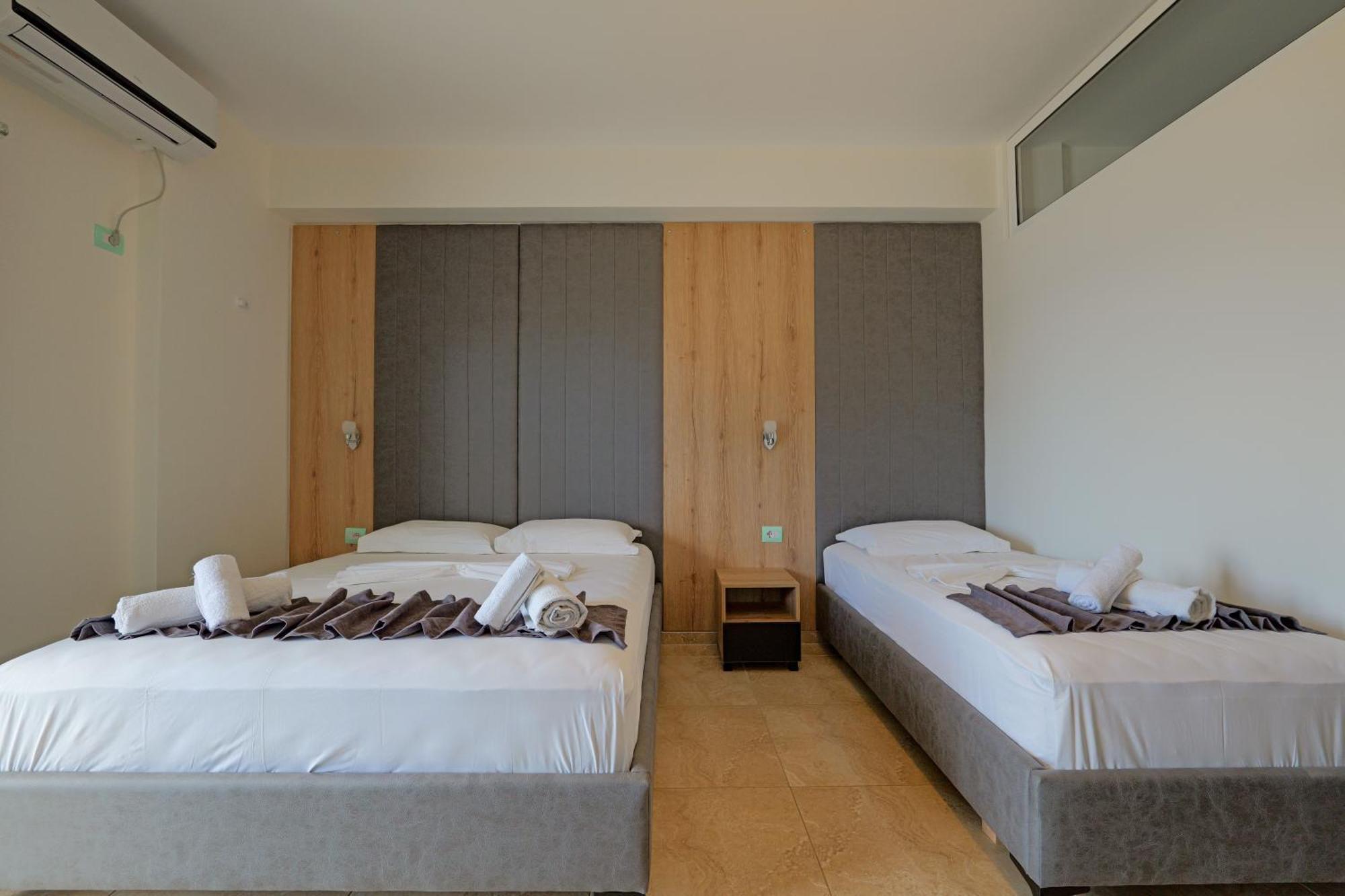 Triple Room Sea View