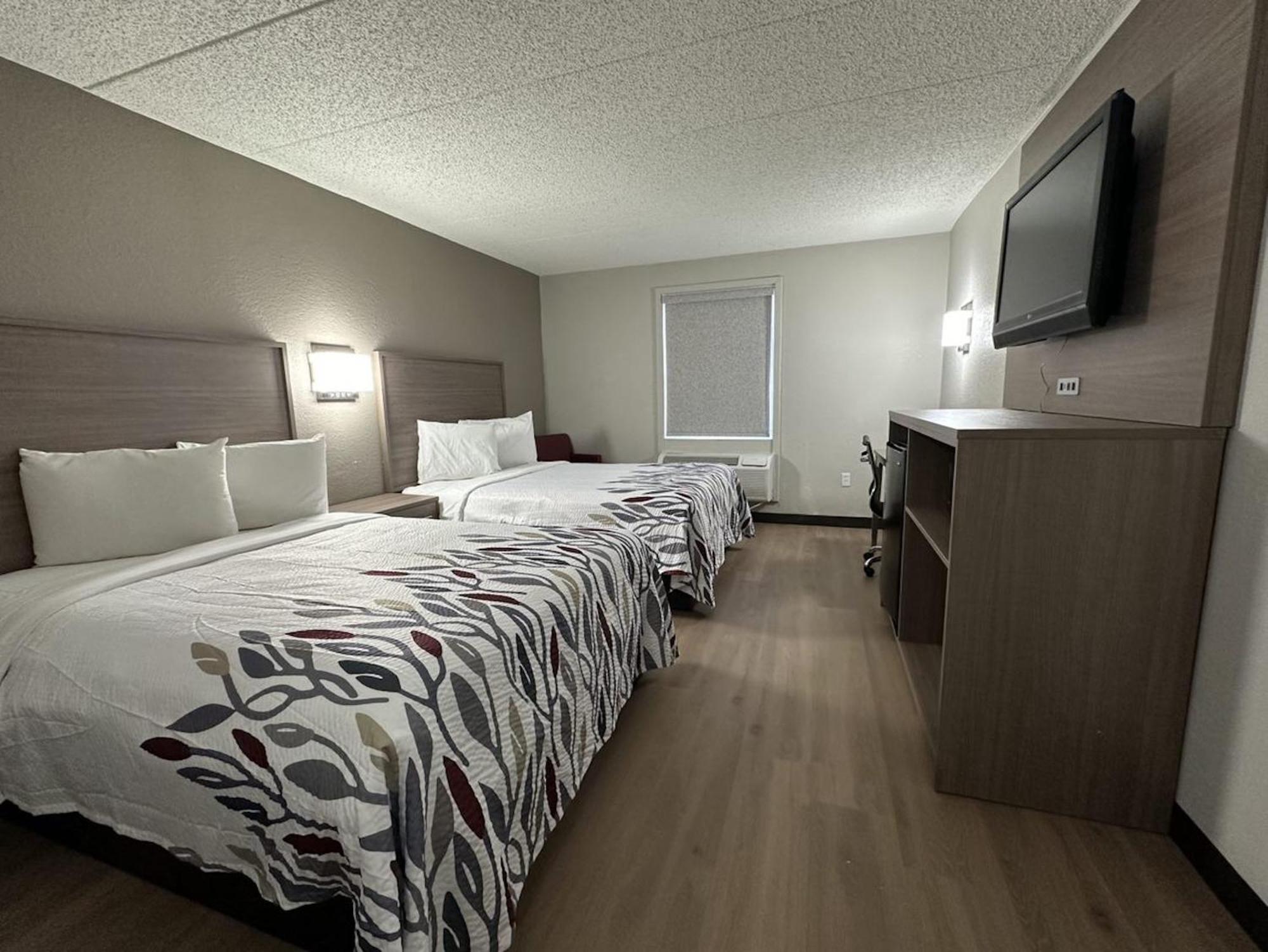 Deluxe Room with Two Double Beds Non-Smoking