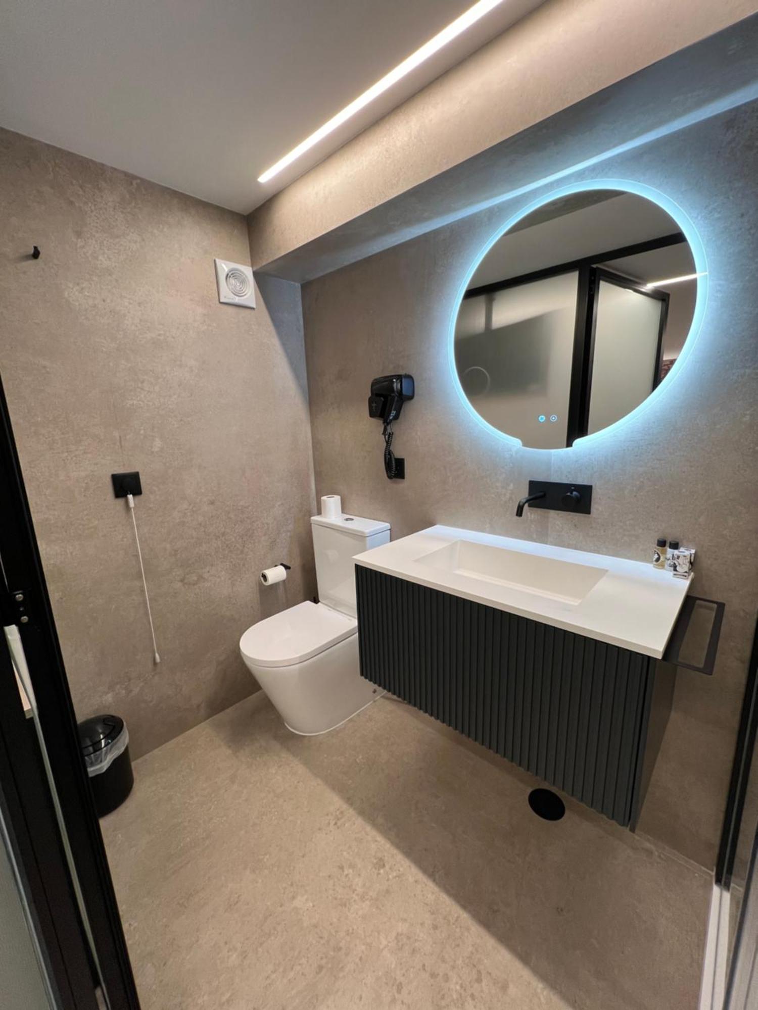 Double Room with Balcony,1642336924:JPEG