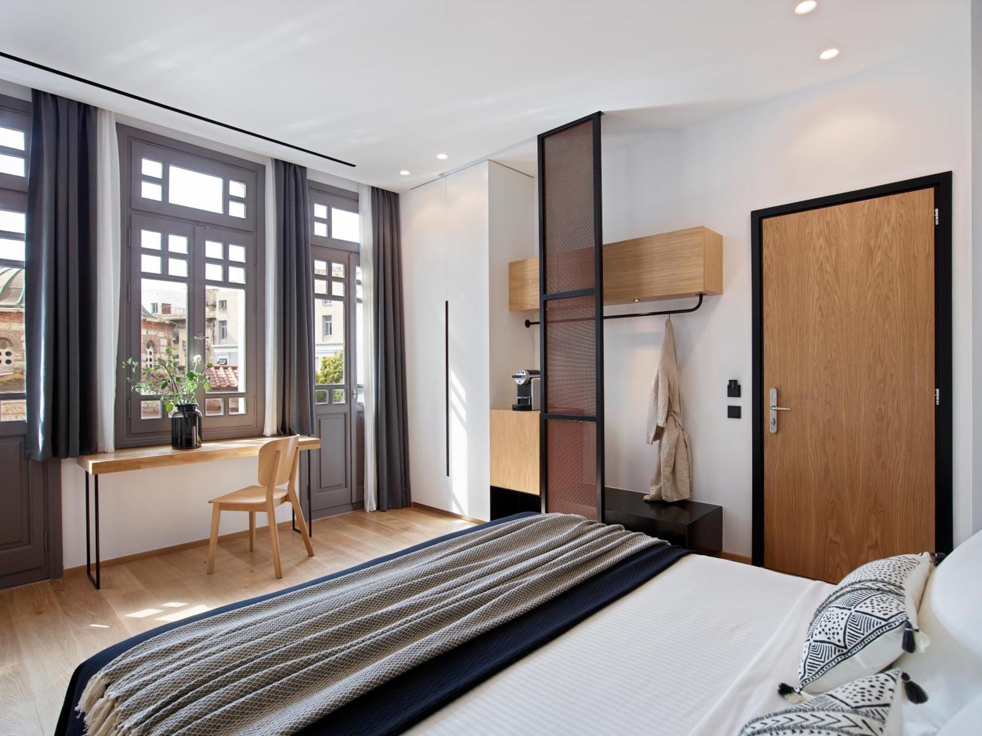 Deluxe Double Room City View