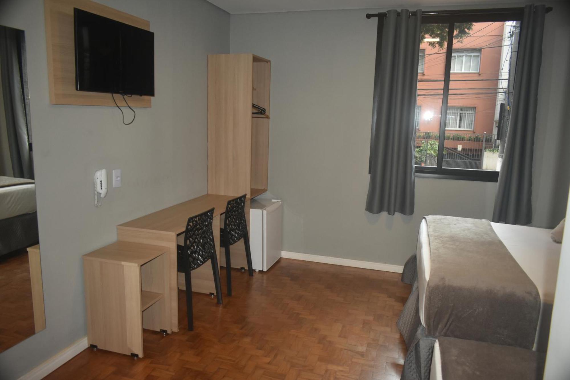 Quarto Triplo Standard