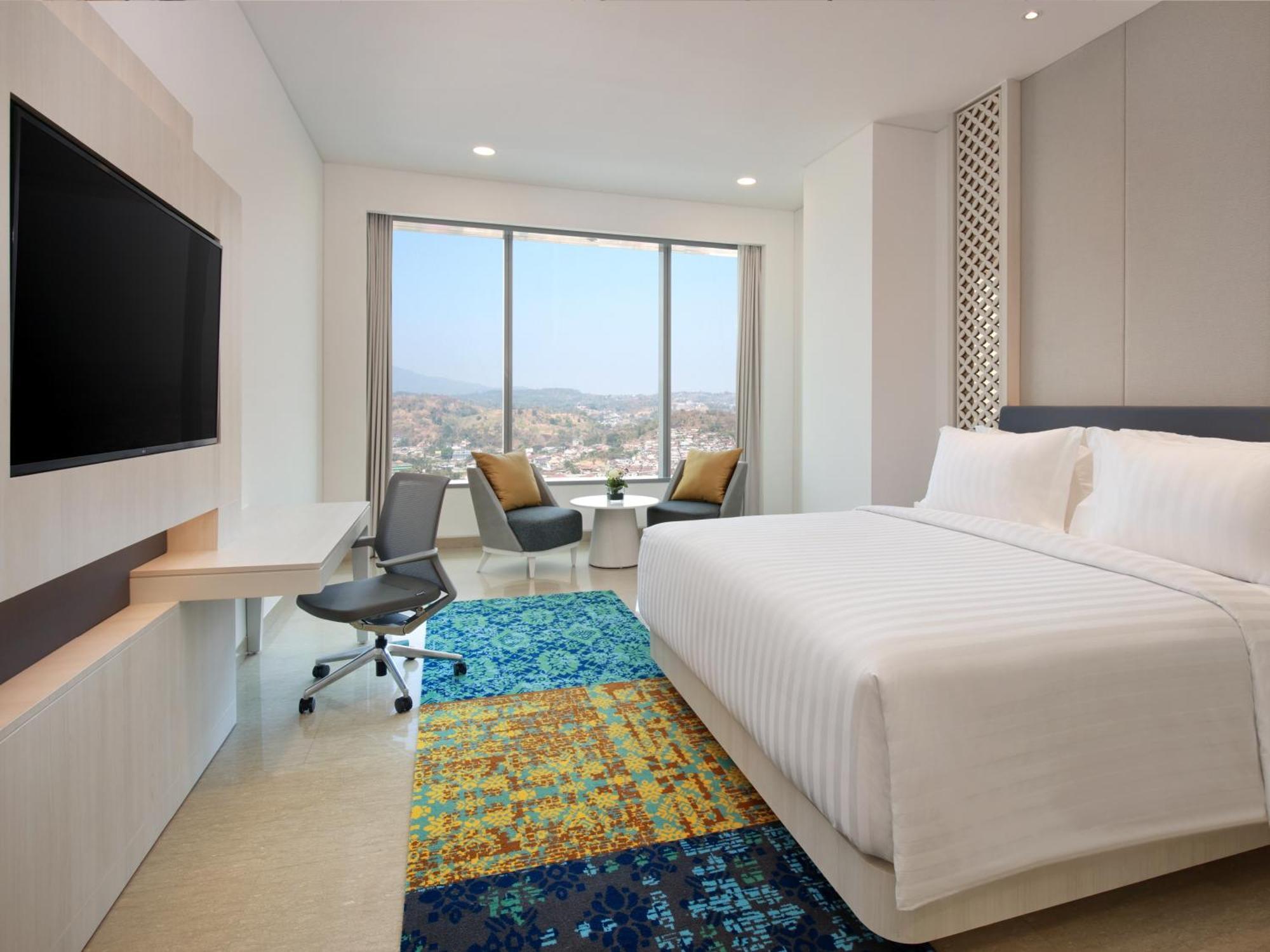 Deluxe Premium King Room