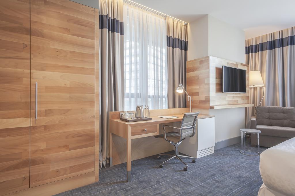 Deluxe Tweepersoonskamer met 2 Aparte Bedden