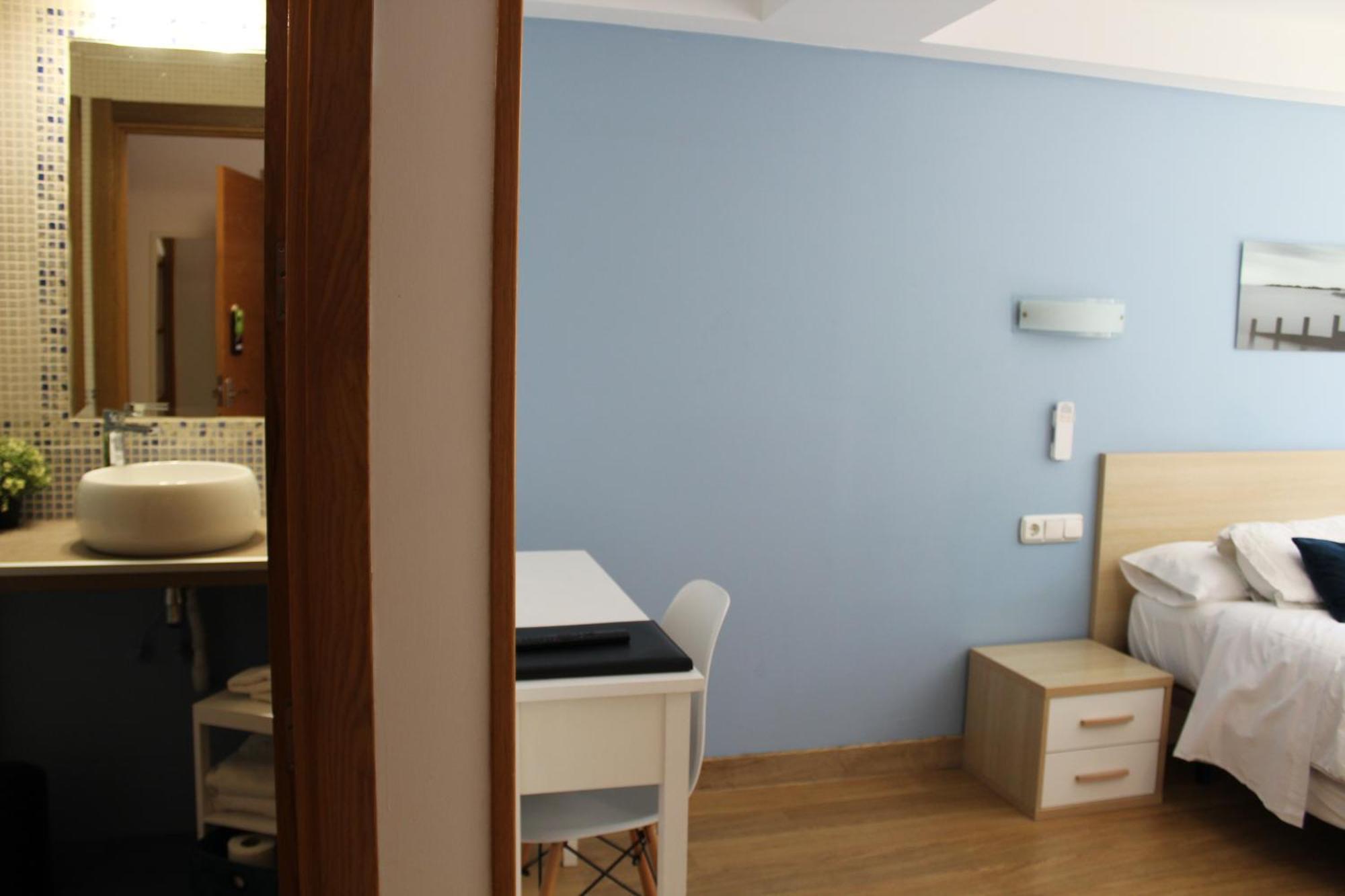 Double or Twin Room Balcony