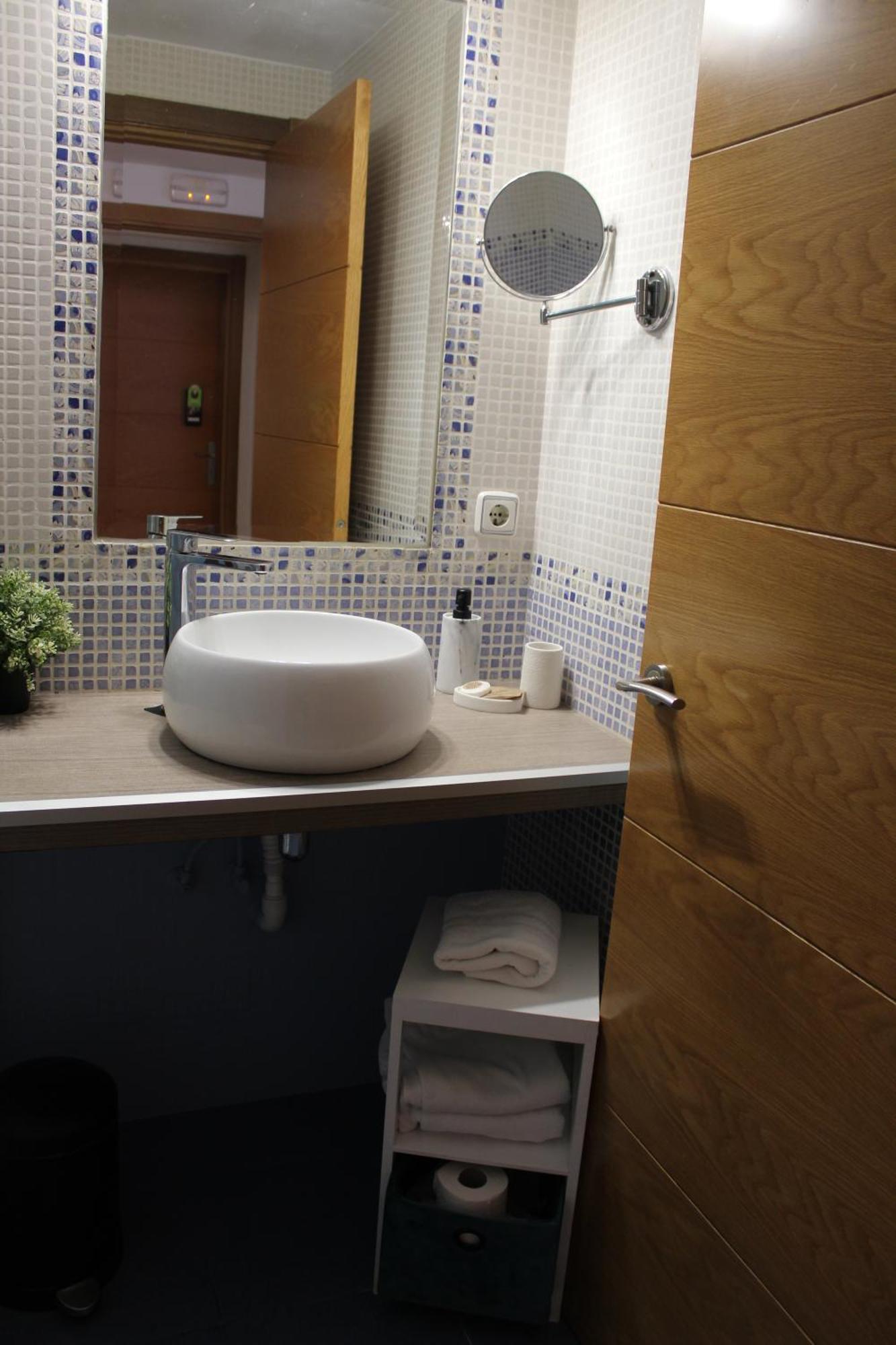 Double or Twin Room Balcony