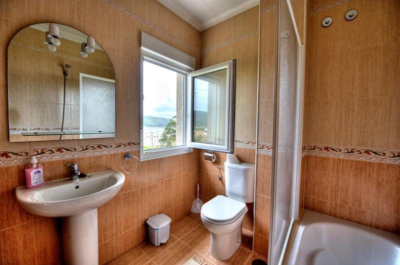 Habitación Doble con baño privado - 2 camas