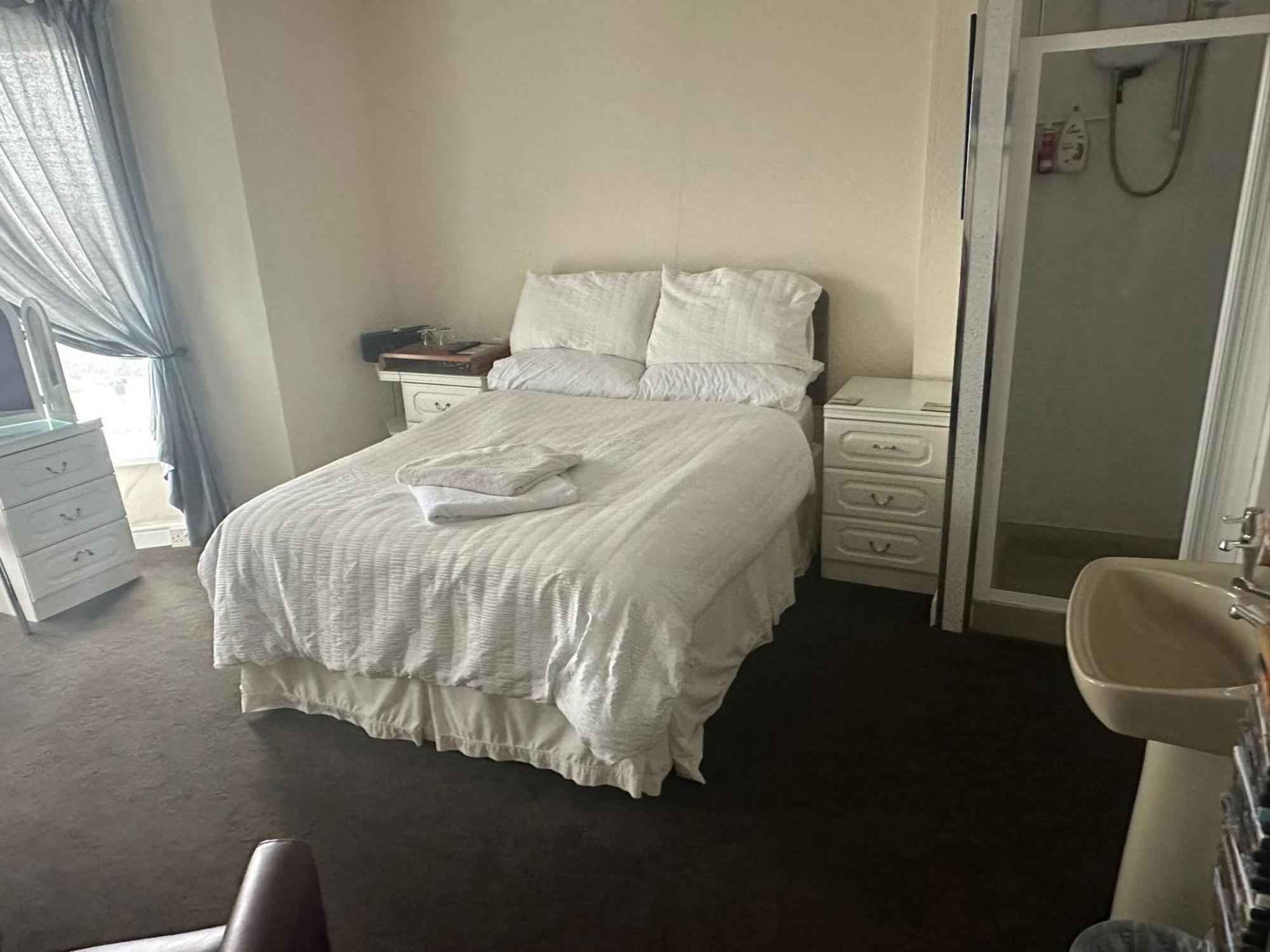 Compact Double Room Shared