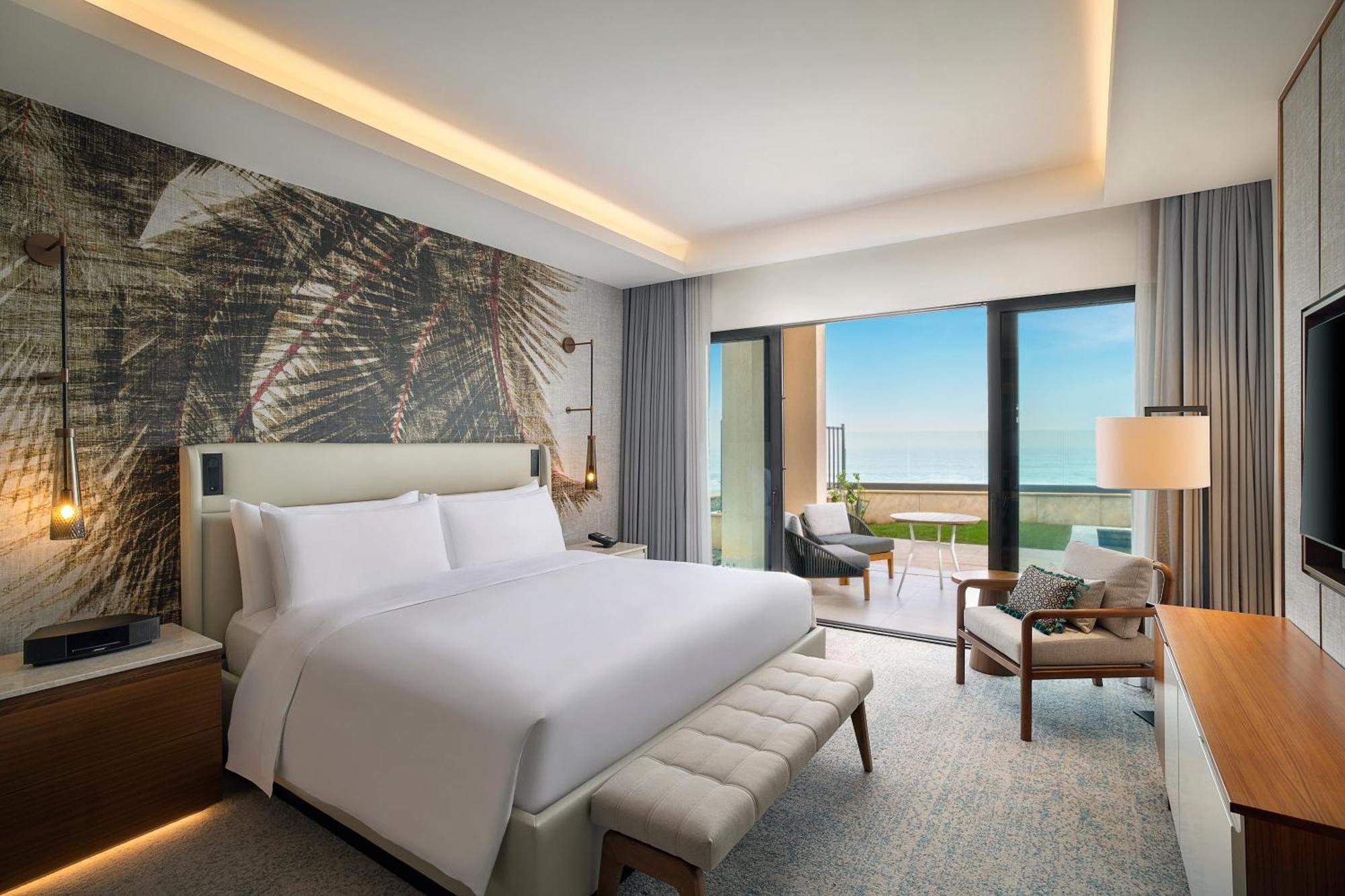 Junior King Suite with Private Pool and Ocean View