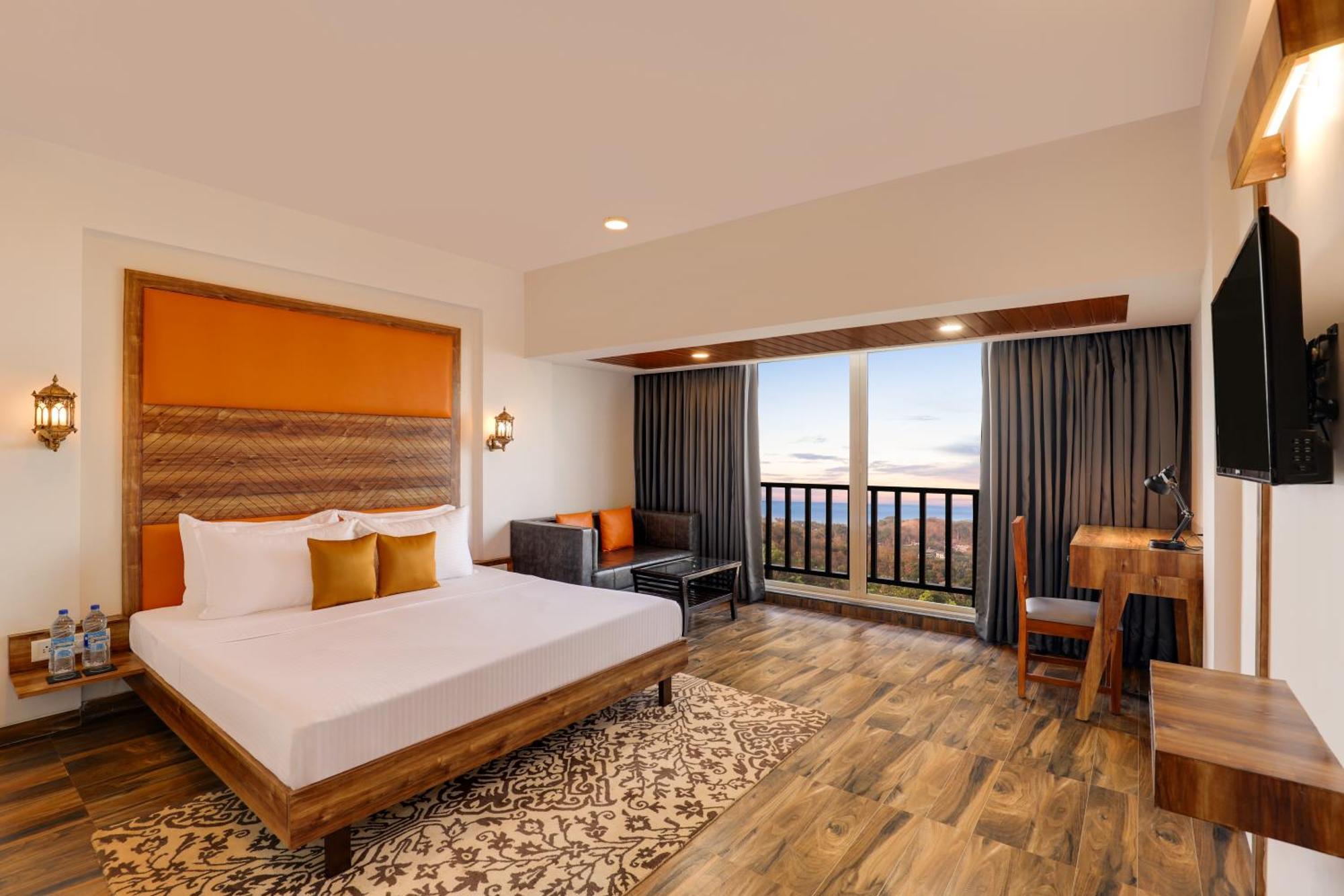 Deluxe King Room with Sea View