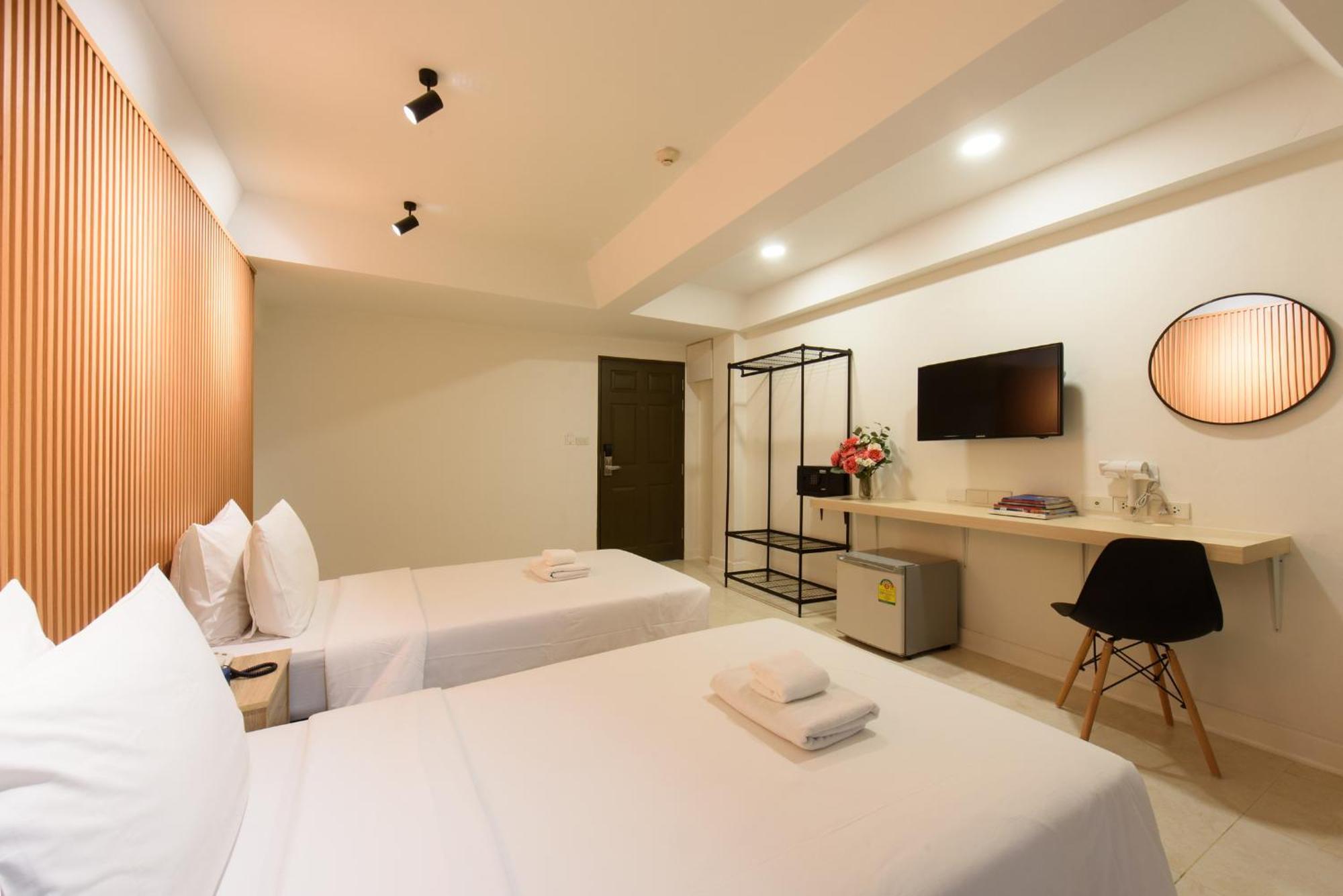 Deluxe Double or Twin Room,1578391490:JPEG