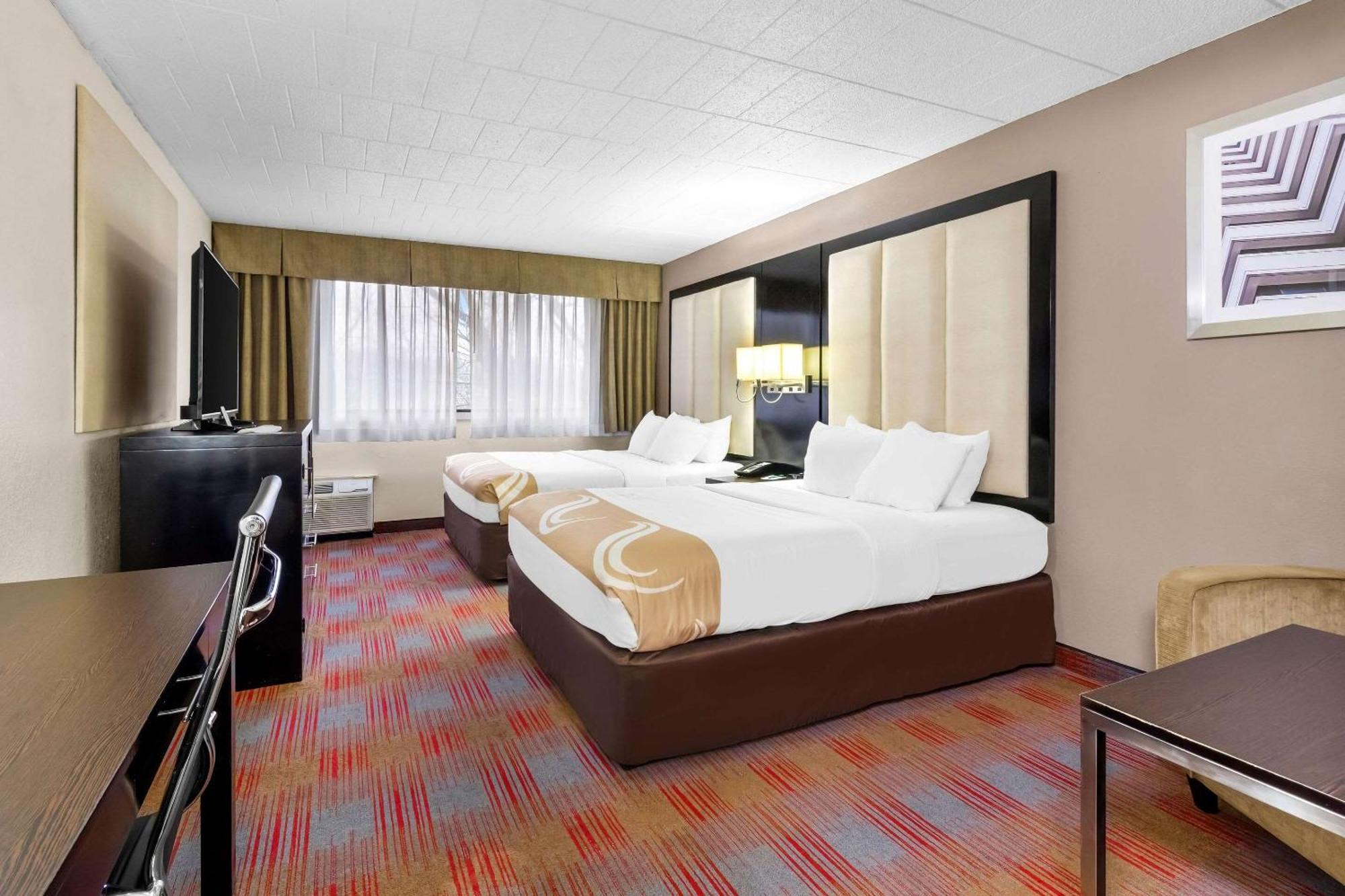 Queen Room with Two Queen Beds - Non-Smoking