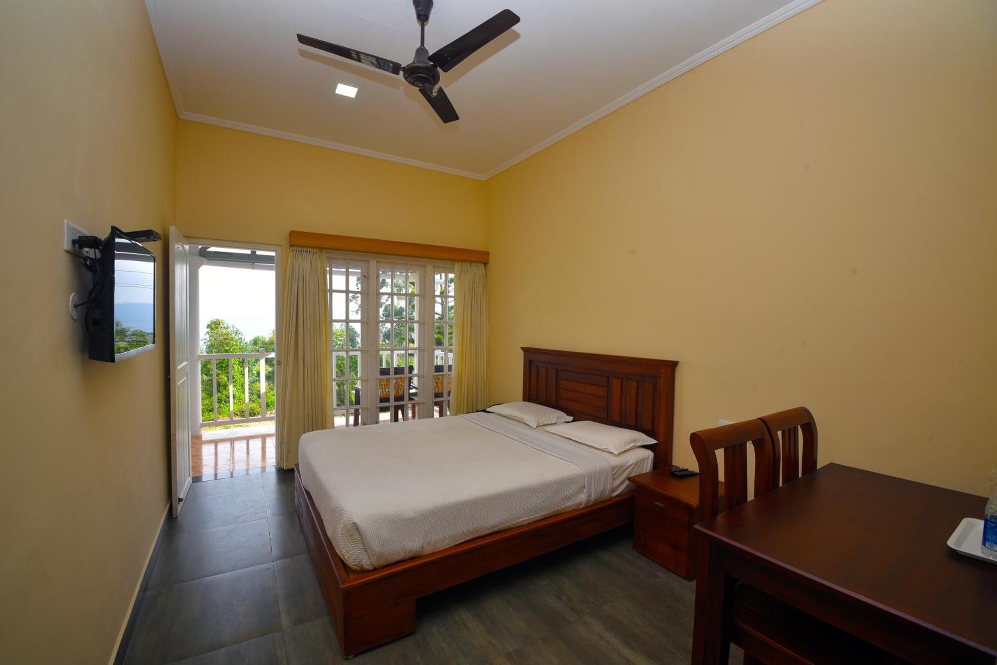 King Room with Lake View