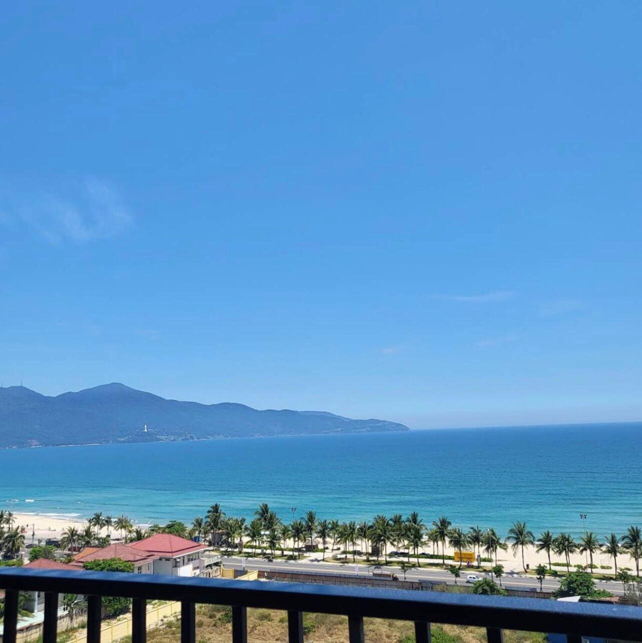 Double Room with Balcony and Sea View