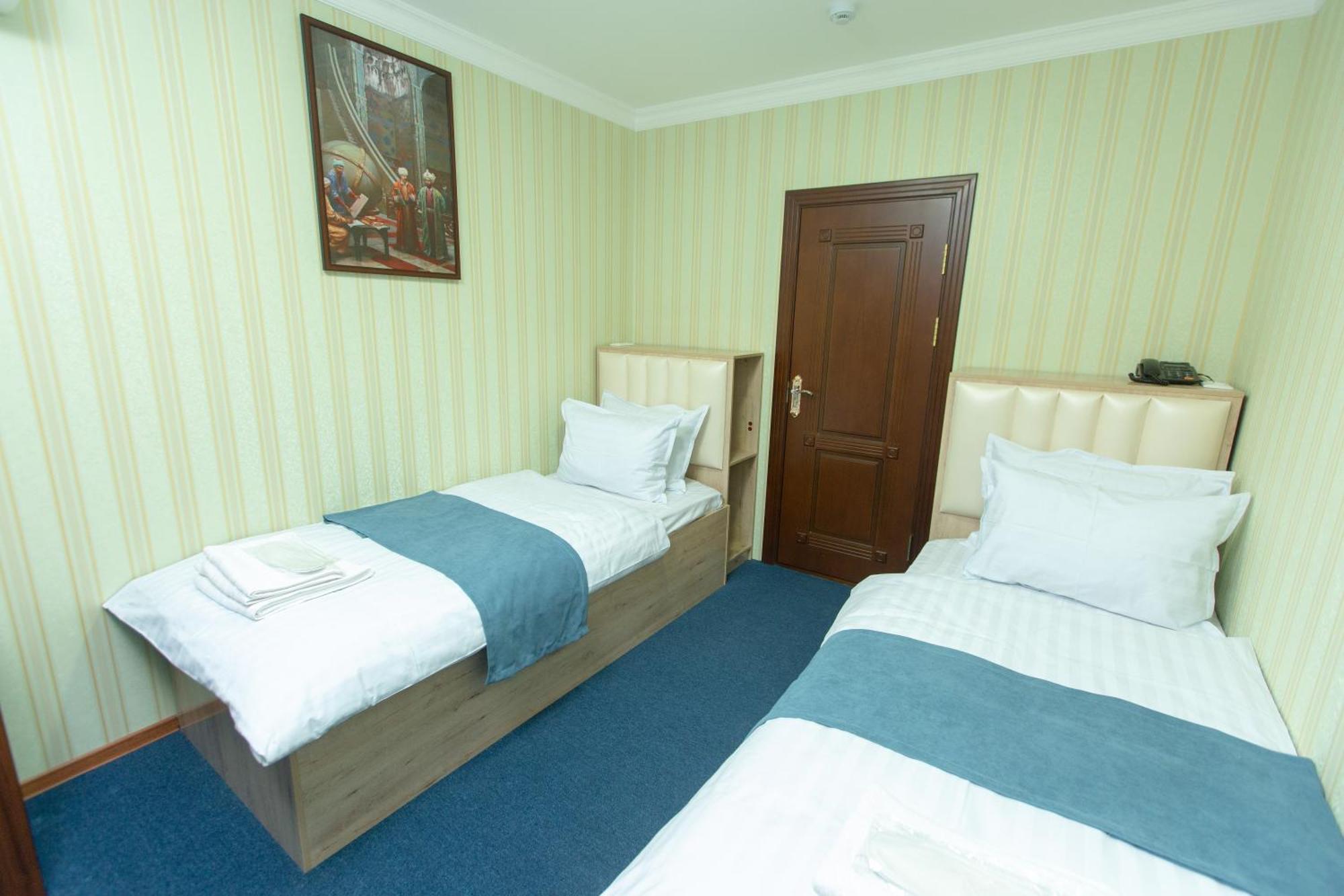 Standard Twin Room,1584762694:JPEG