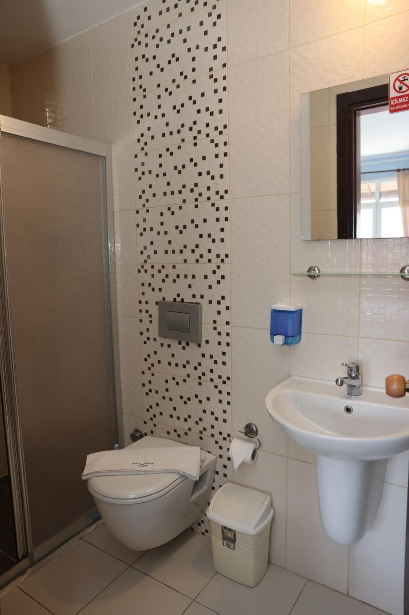 Deluxe Dört Kişilik Oda