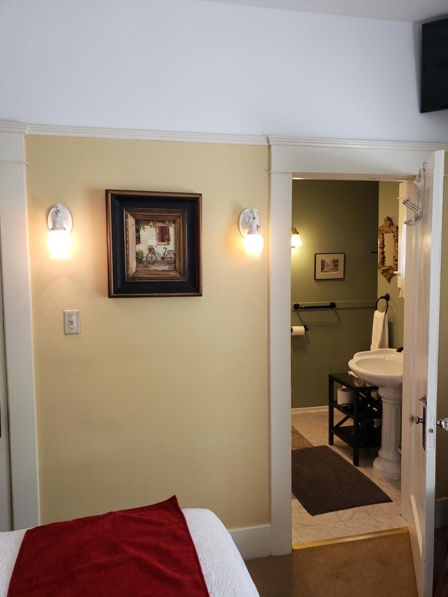 Queen Room with Balcony