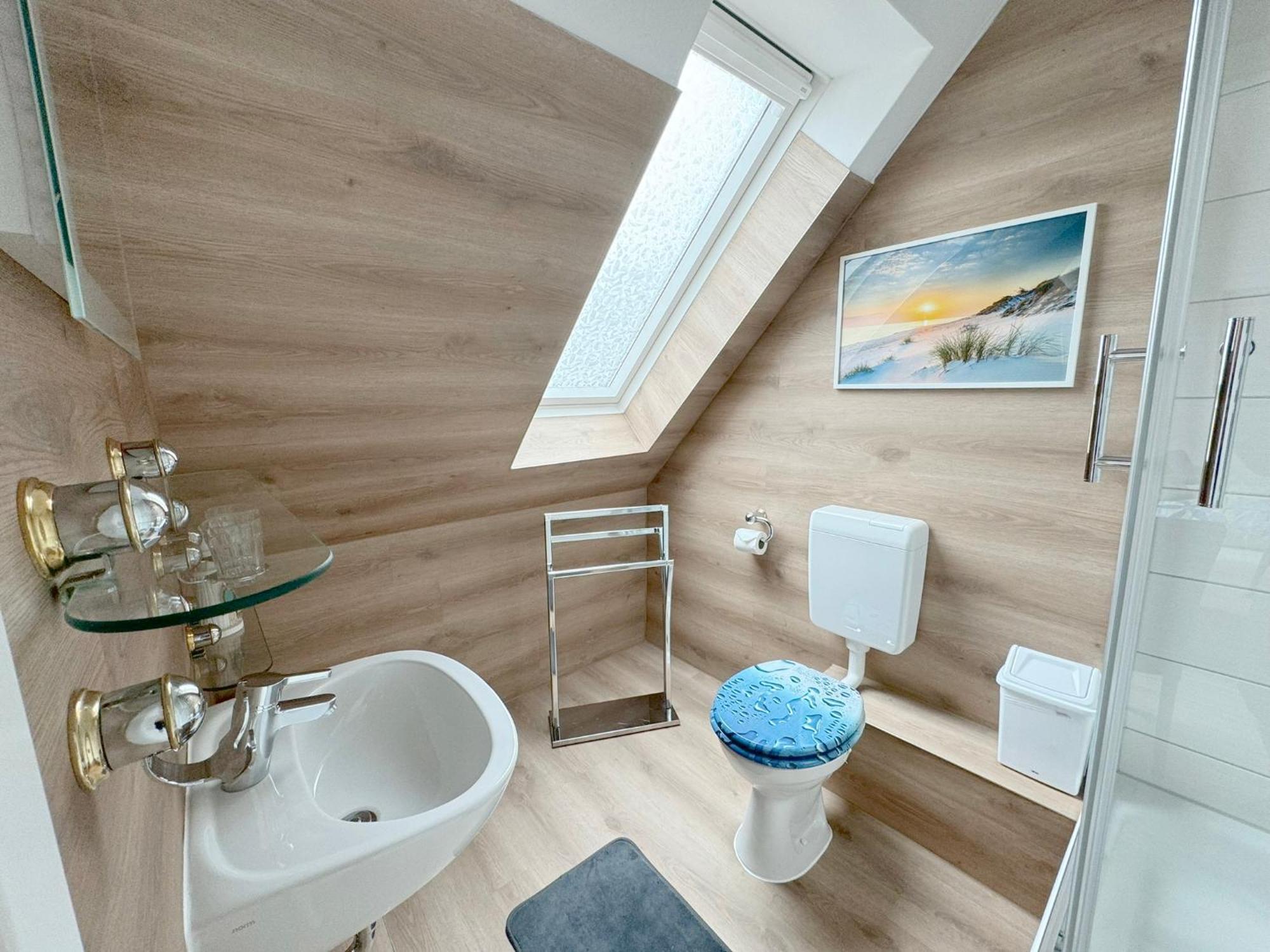 Economy Double or Twin Room