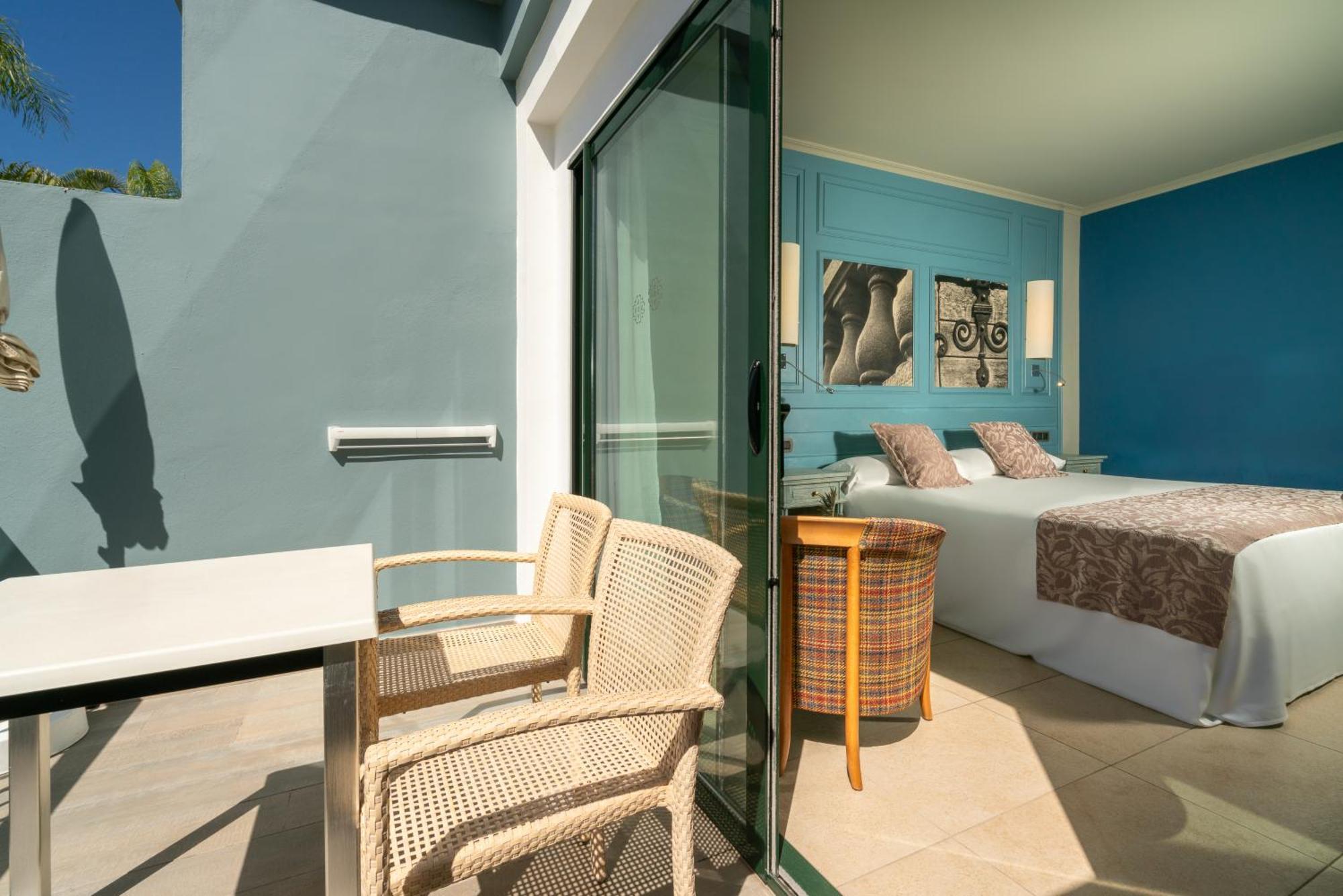 Superior Twin Room,1586106657:JPEG