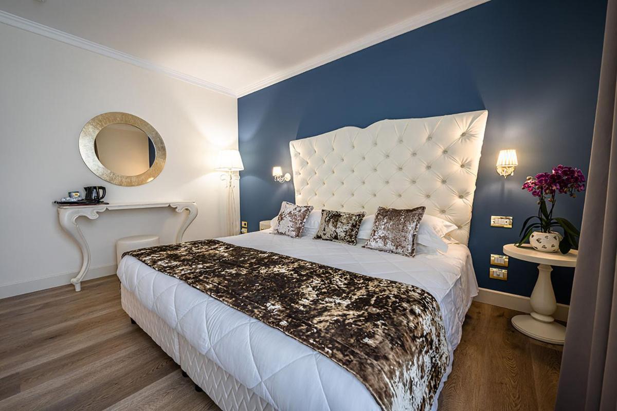 Deluxe Junior Suite