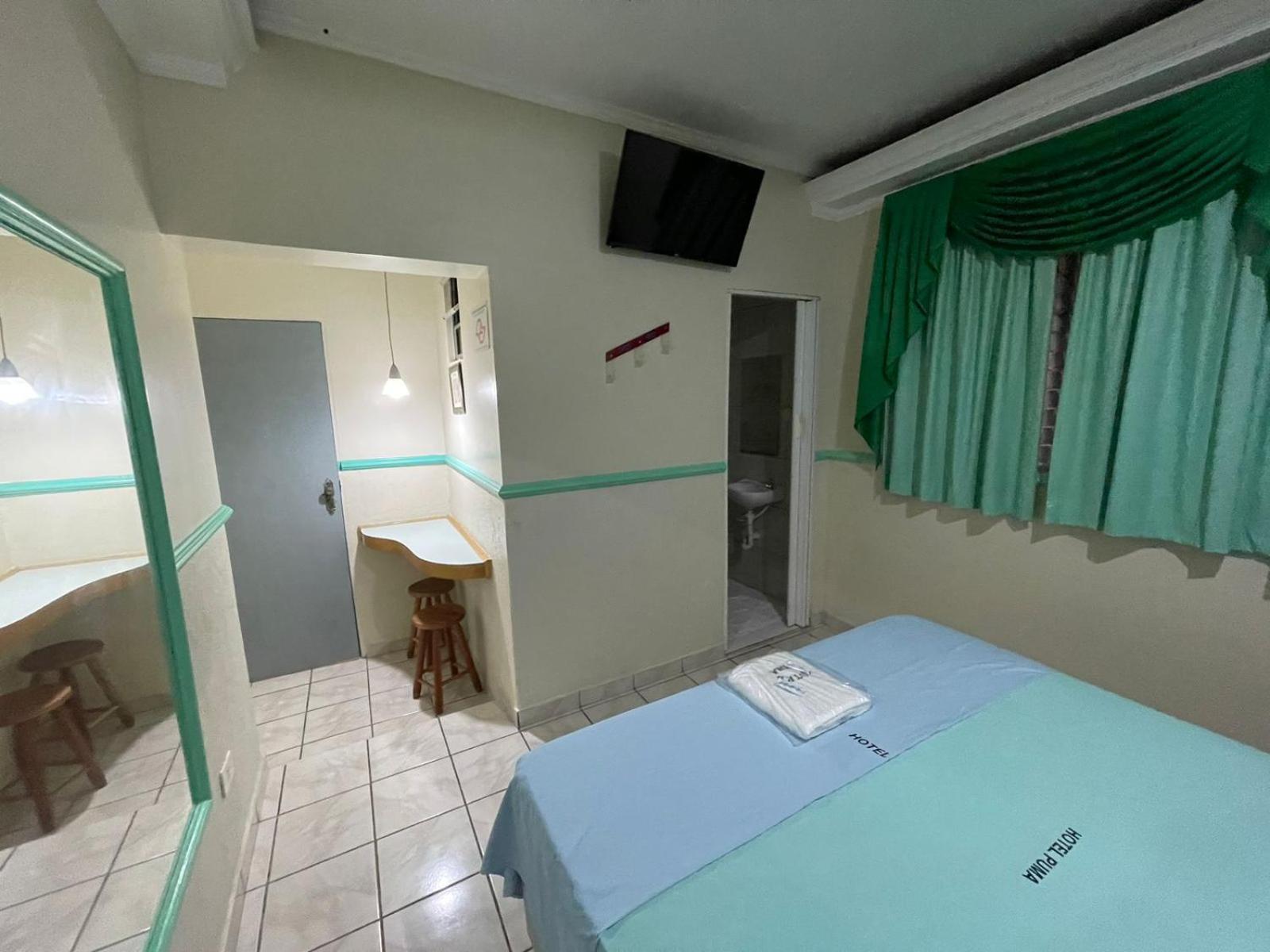 Deluxe Single Room,1586154077:JPEG