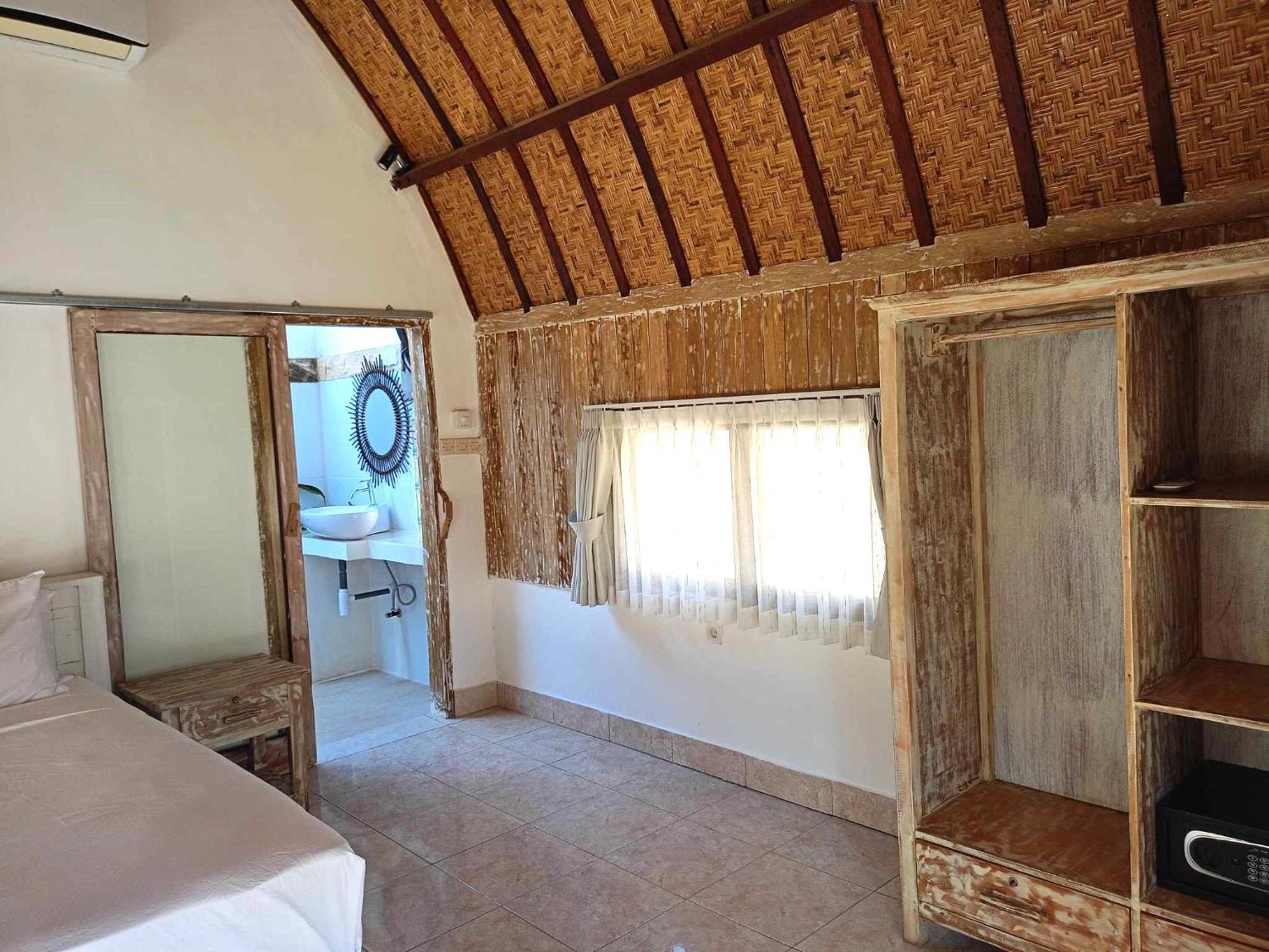 Bungalow dengan Pemandangan Taman