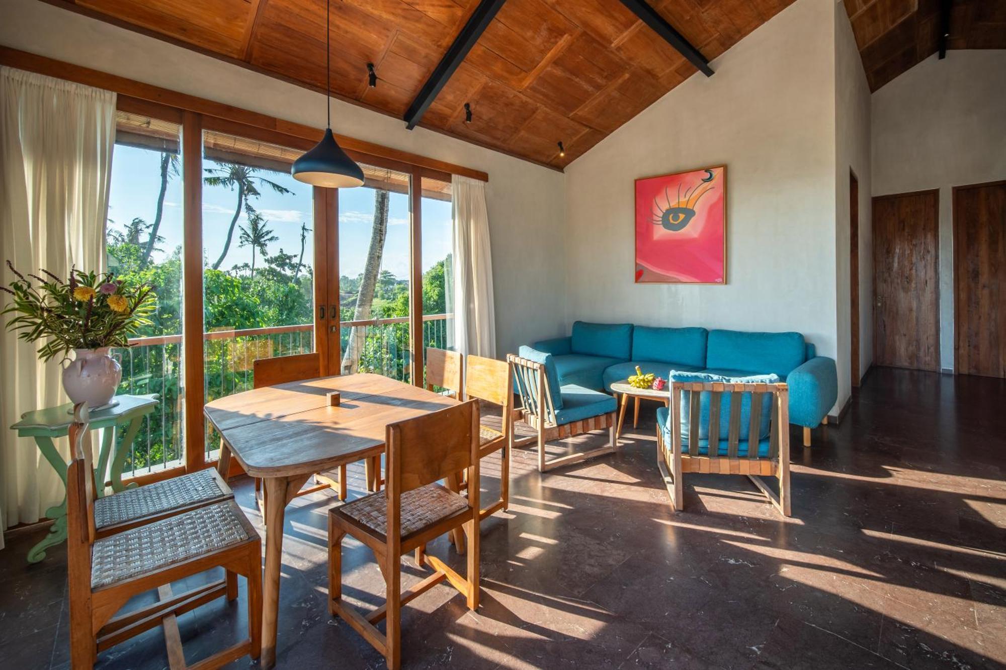 Three-Bedroom Suite,1586203196:JPEG