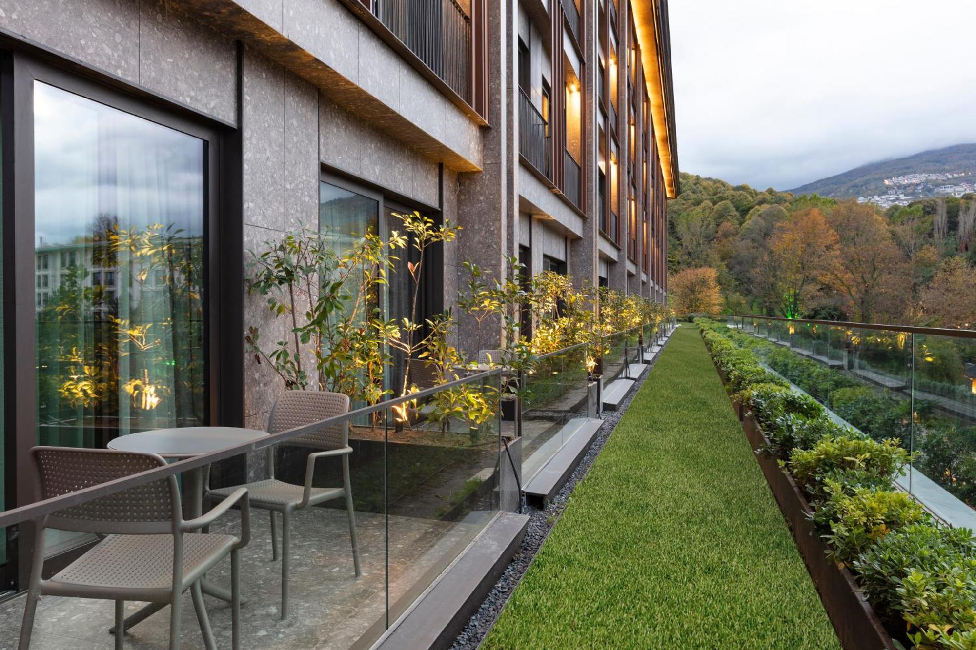 Superior Deluxe Terrace