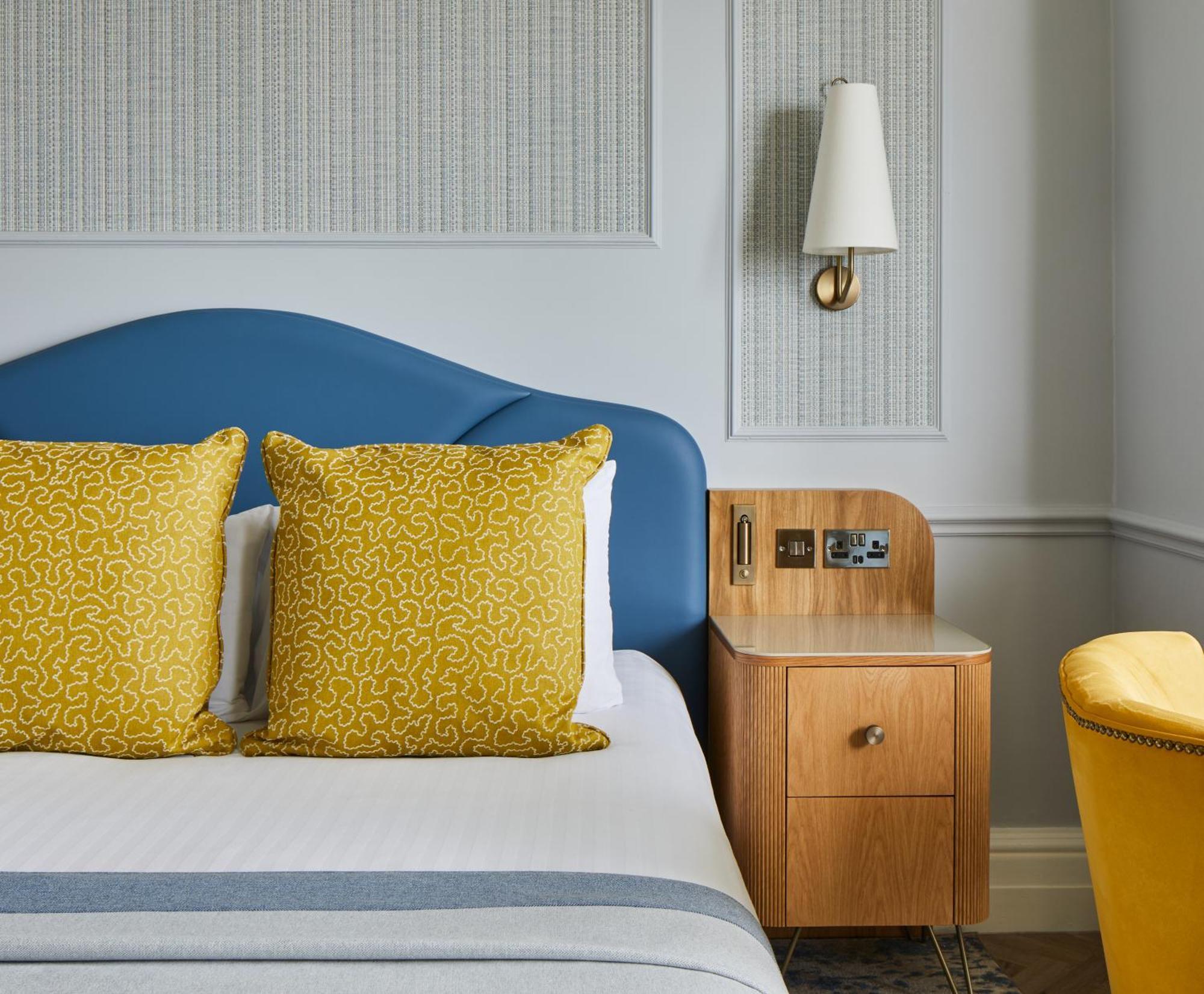Habitación Superior con vistas - 1 cama extragrande
