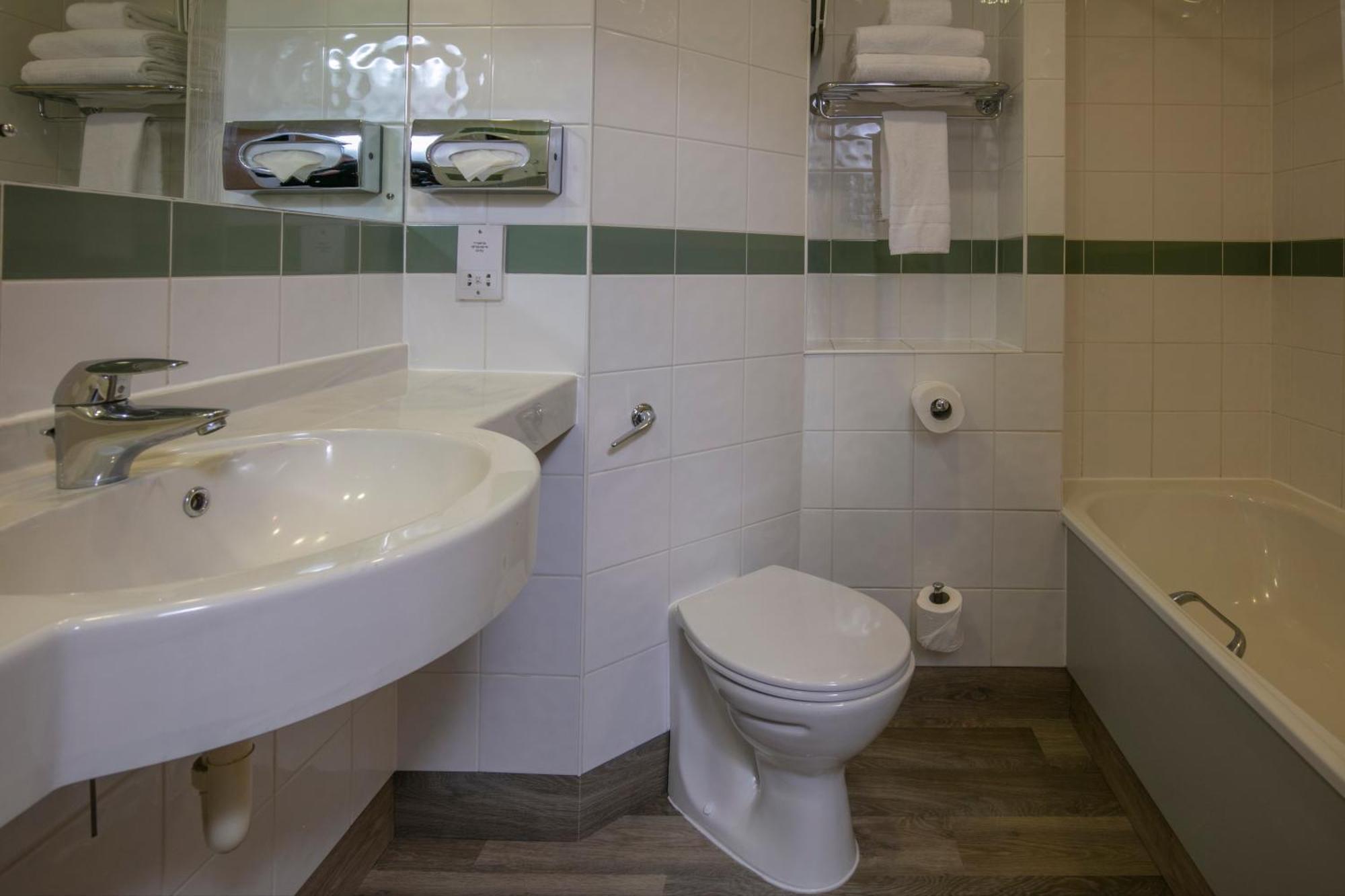 Standard Double Room with Sofa Bed - Non-Smoking