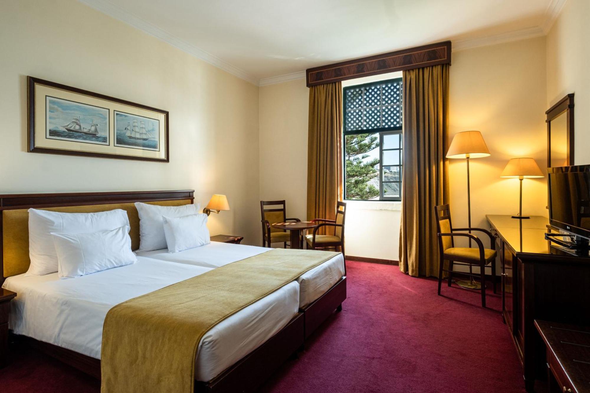 Chambre Lits Jumeaux - Vue sur Mer