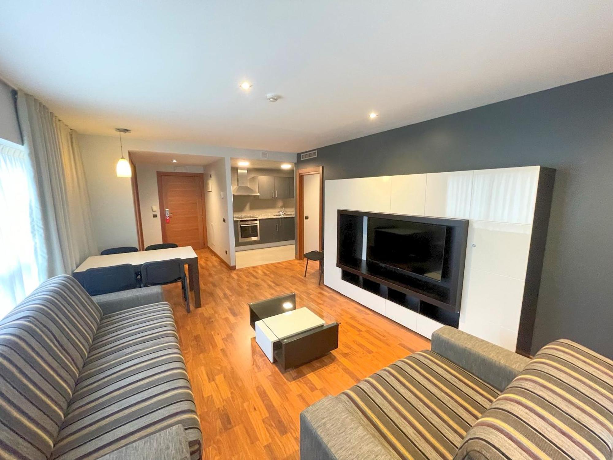 One-Bedroom Apartment with Balcony