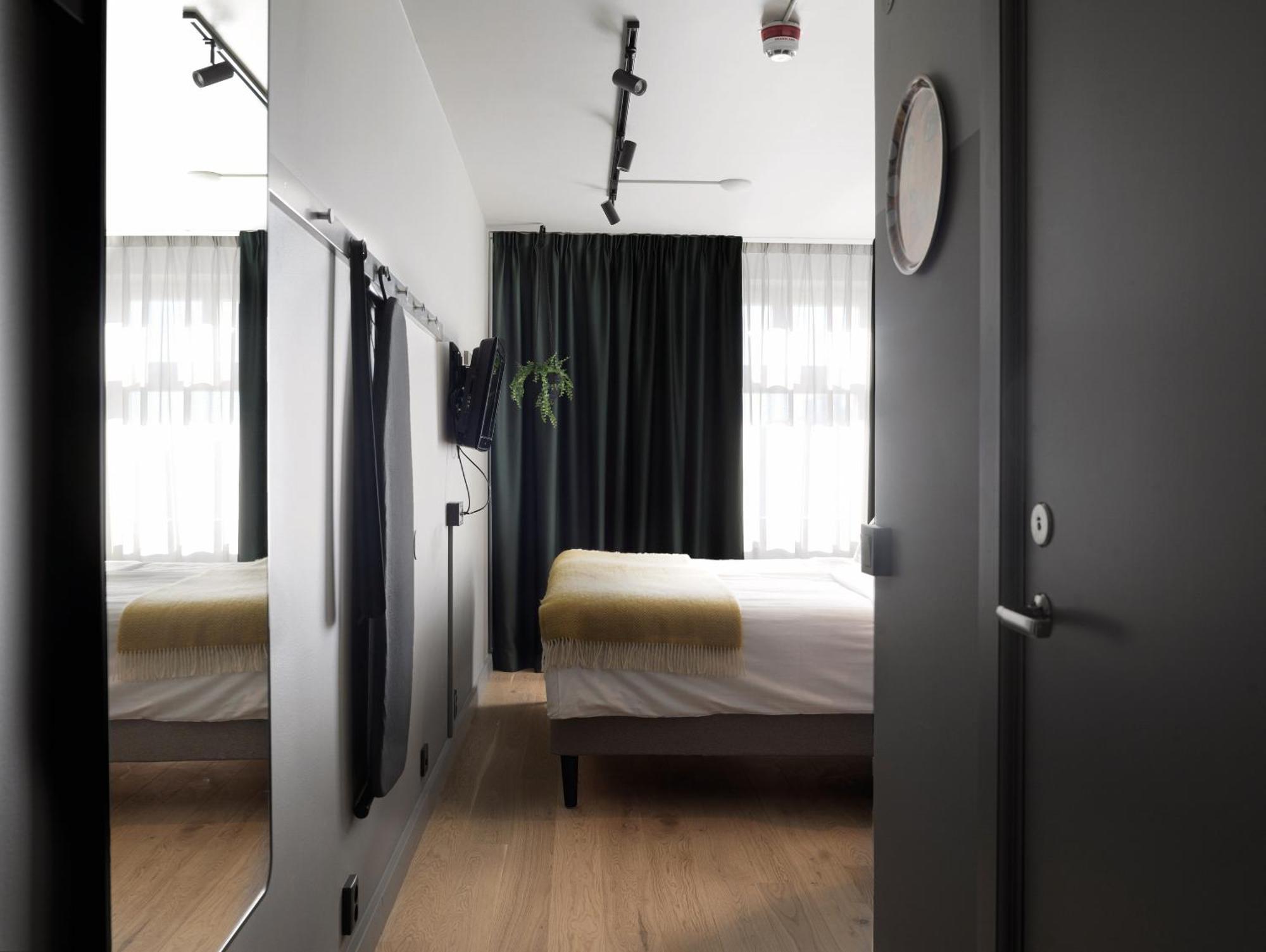 Standard Double Room,1586828542:JPEG
