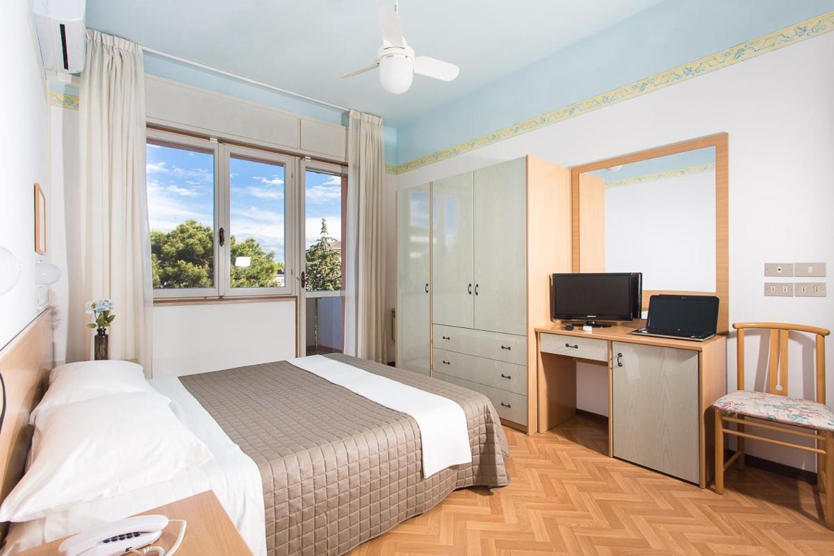 Comfort Quadruple Room
