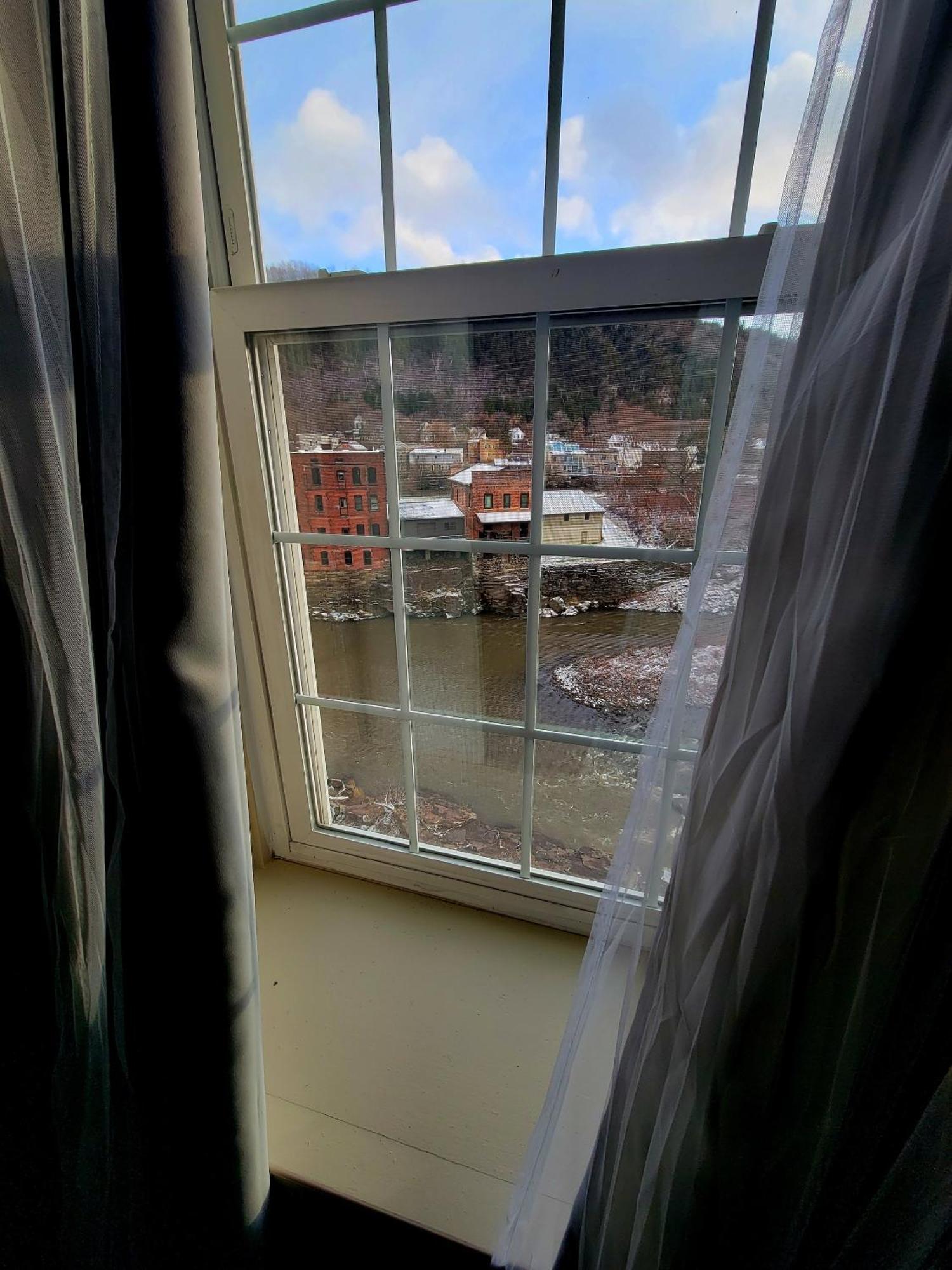 Two-Bedroom Apartment with River View