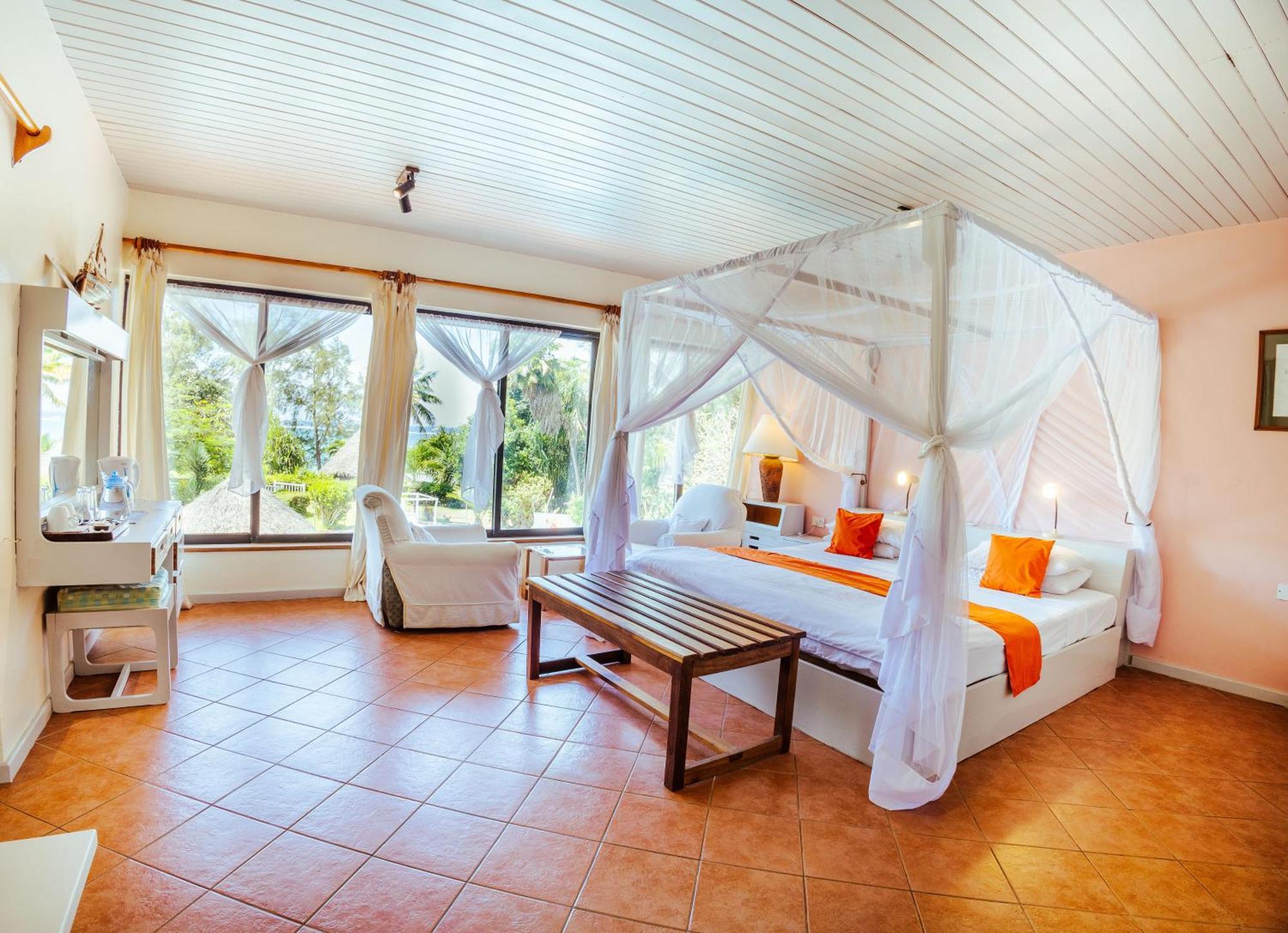 Deluxe Room with Seaview and A/C