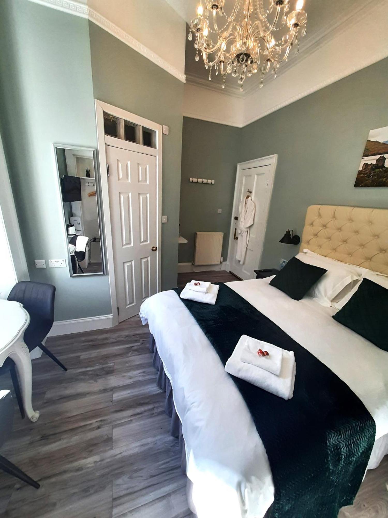 King Room with Garden View