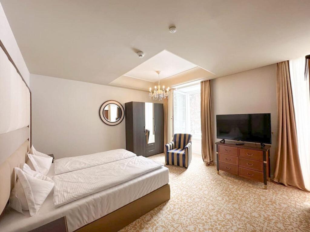 Doppelzimmer mit Gartenblick
