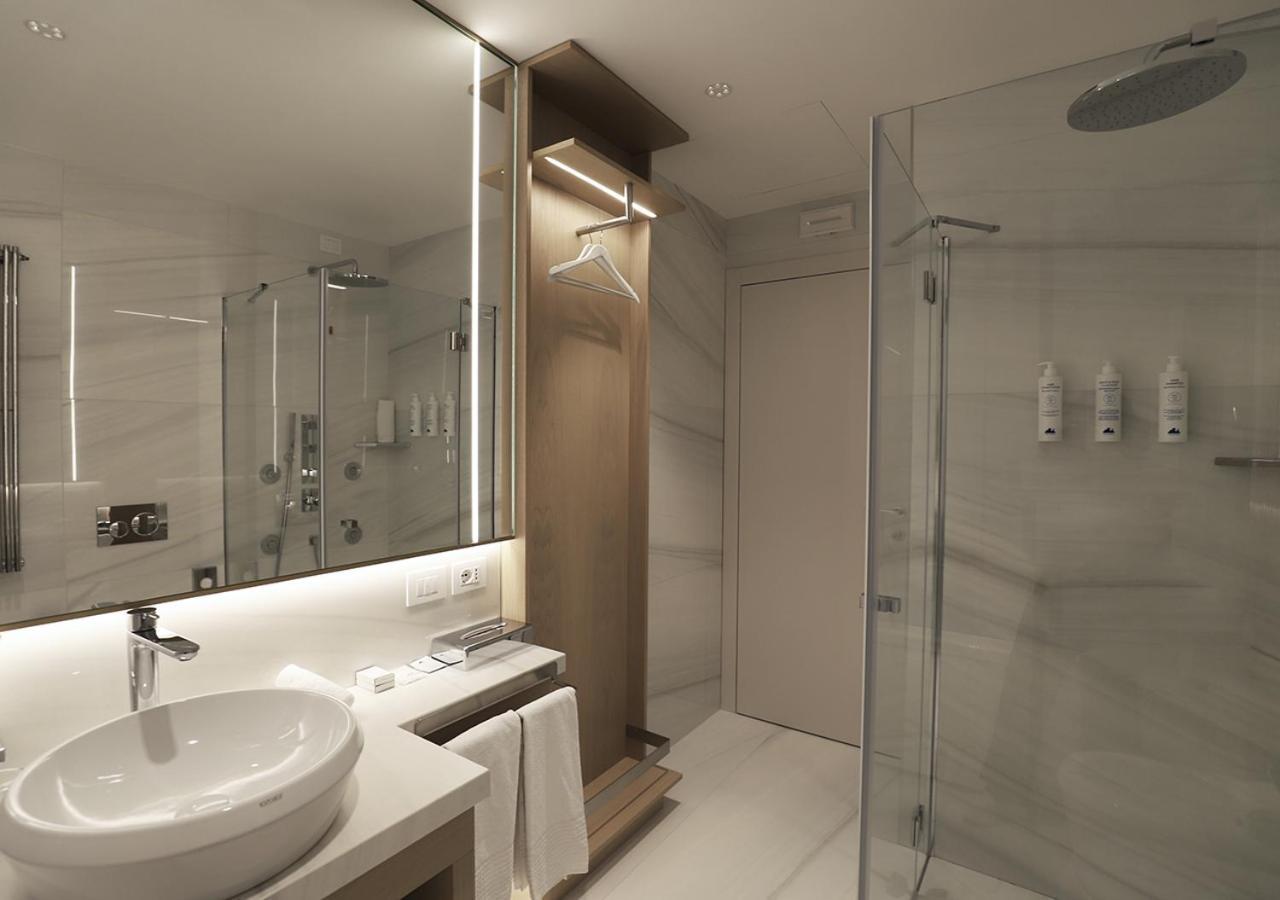 Wellness Junior Suite with Lake View