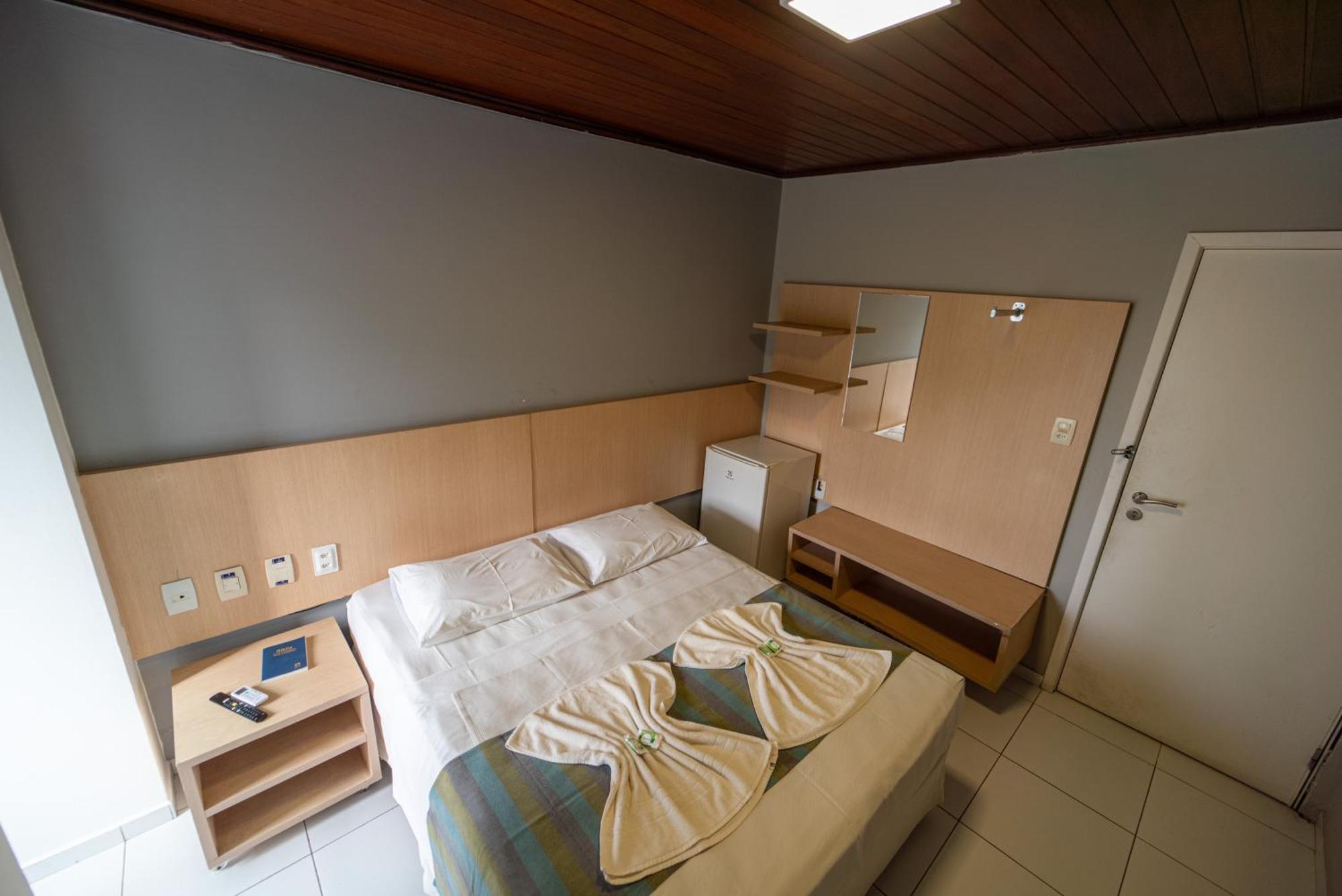 Quarto Duplo Standard