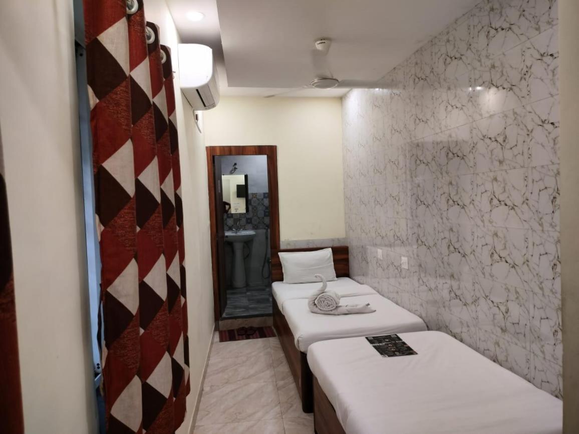 Budget Single Room